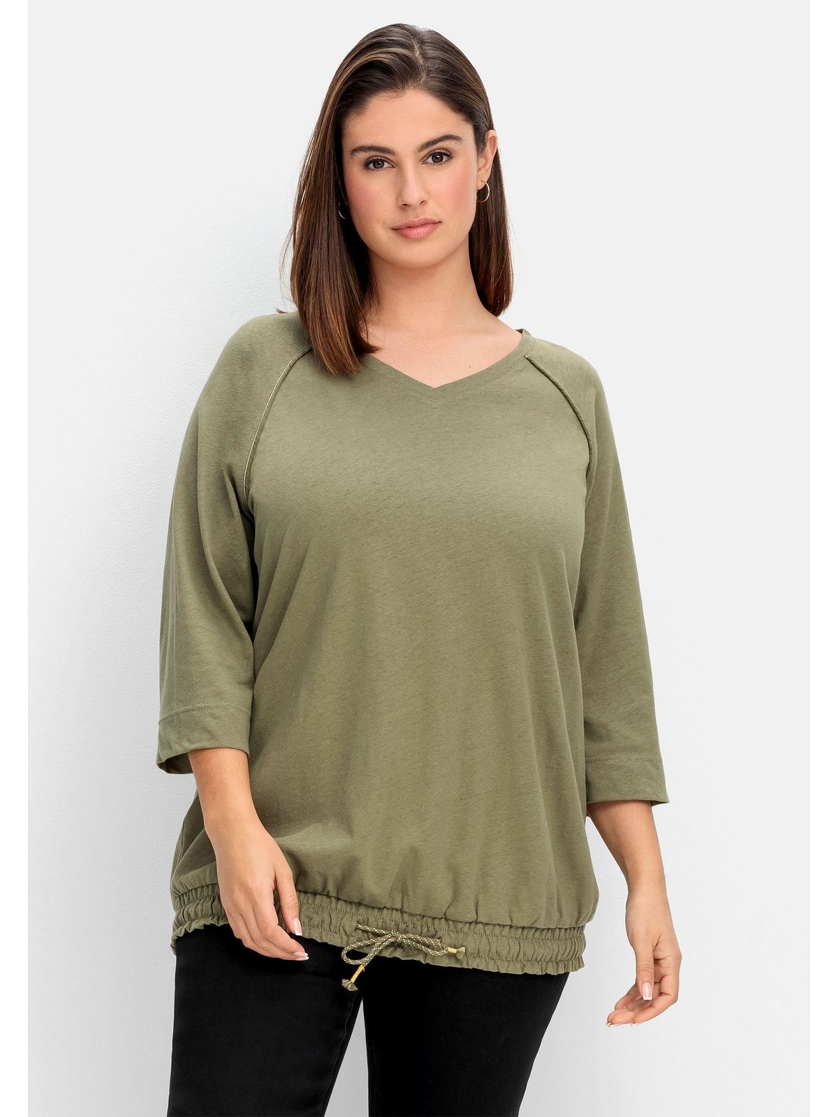 Sheego T-Shirt Große Größen aus Leinen-Mix, mit gesmoktem Saumbund khaki | V-Shirts