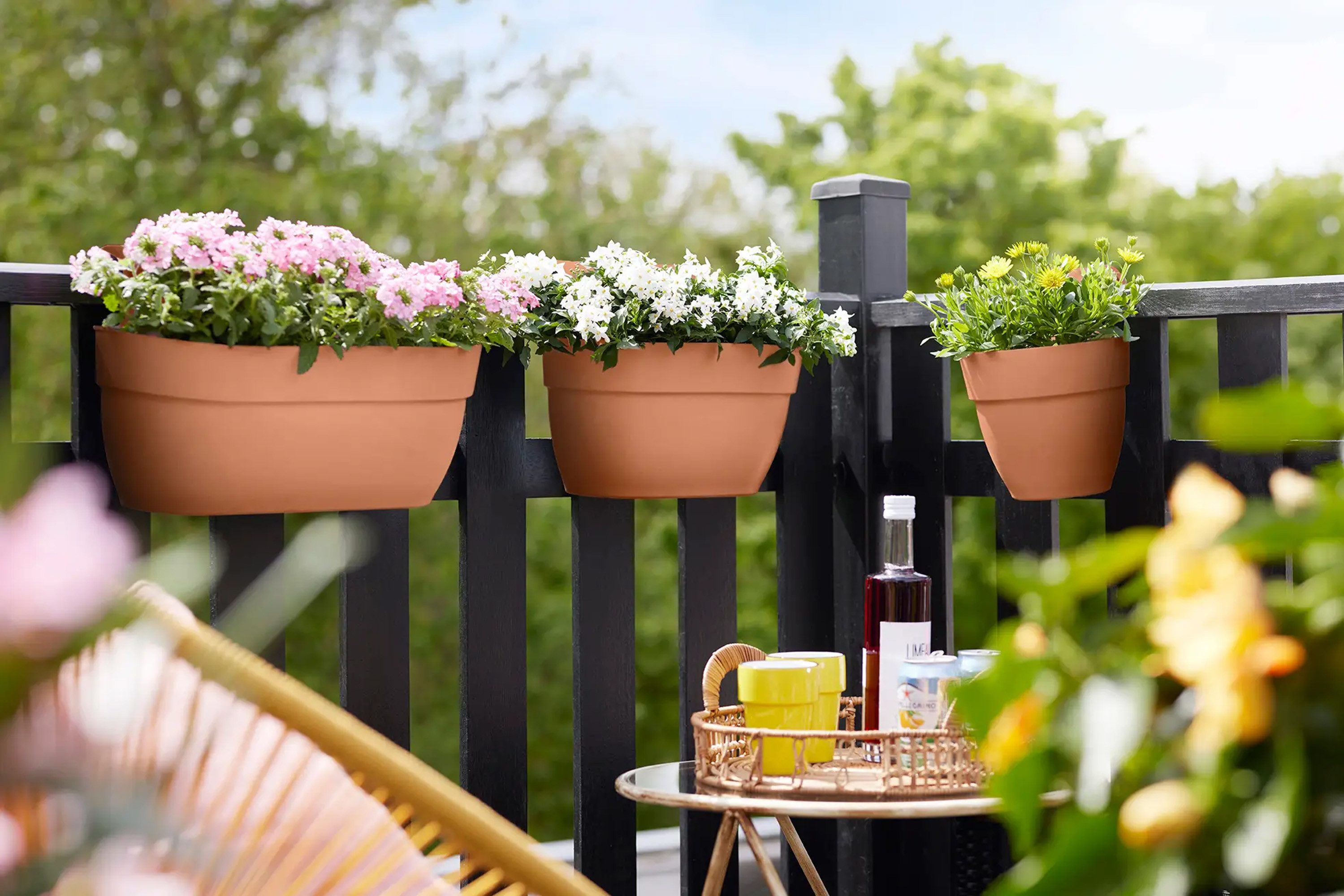 Elho Pflanzkübel Vibia Campana Easy Hanger Balkonkasten: Braun, 5.8L, Recycelt