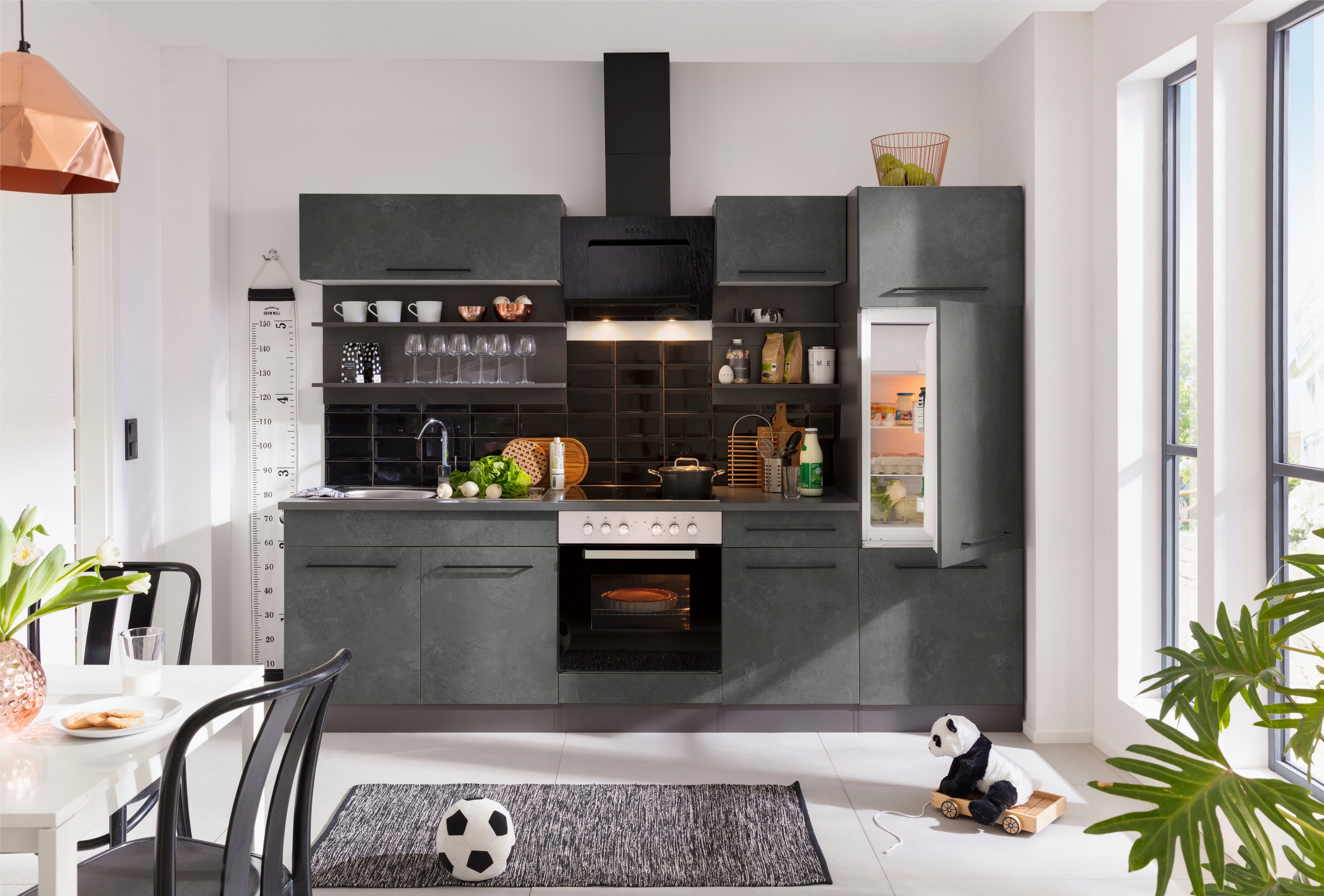 KOCHSTATION Küchenzeile KS-Tulsa, mit E-Geräten, Breite 270 cm, schwarze Metallgriffe, MDF Fronten