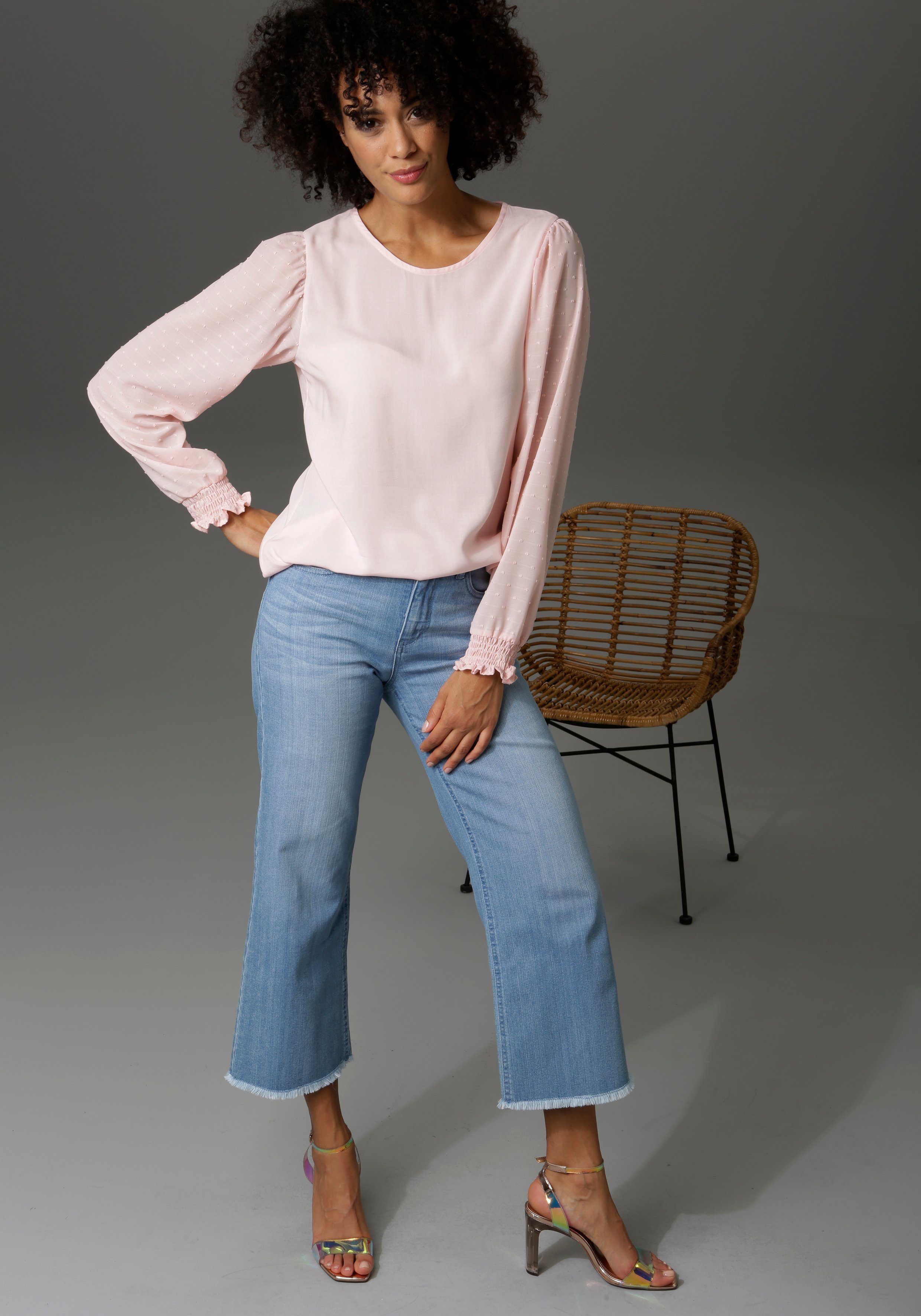 Aniston CASUAL 7/8-Jeans ausgefranstem Beinabschluss leicht mit blue