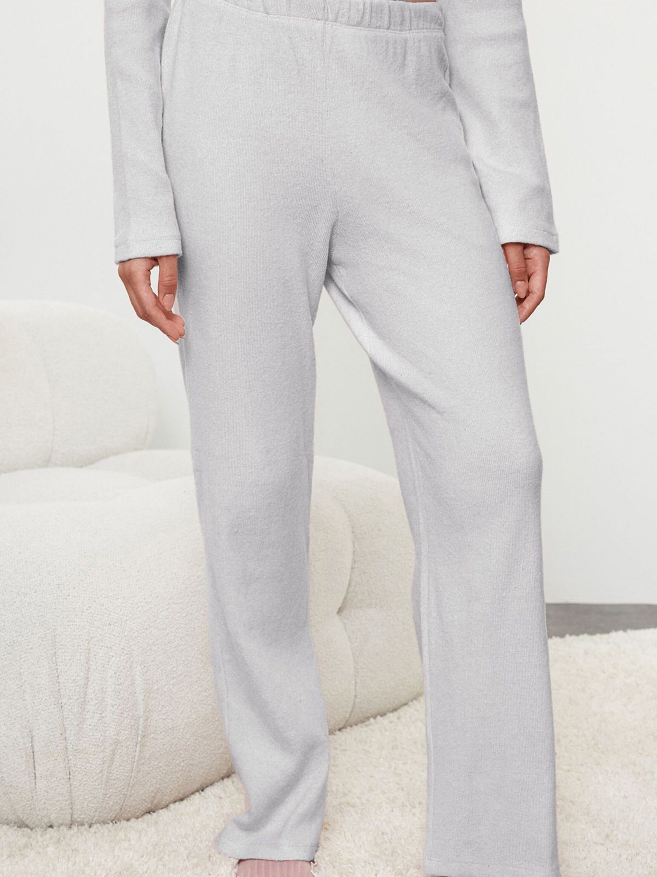 Trendyol Schlafanzug (1 tlg) Plain/ohne Details