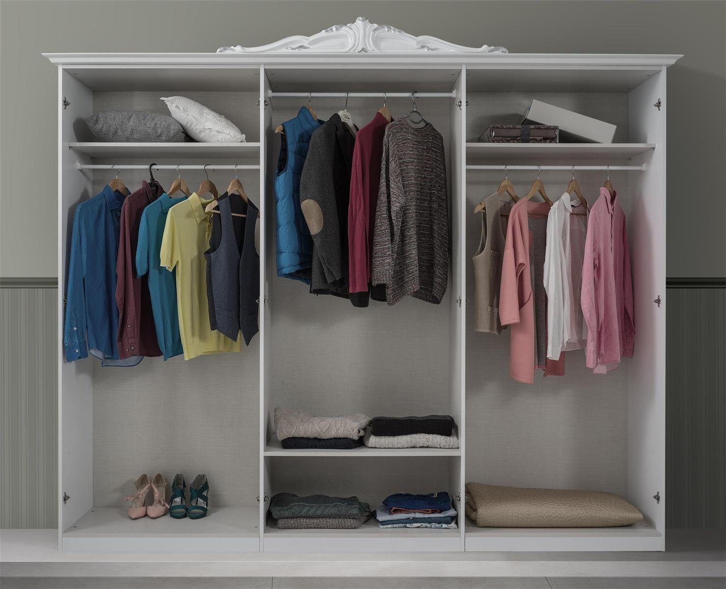 möbelando Kleiderschrank Langston 261 x 227 x 57 cm (B/H/T) günstig online kaufen