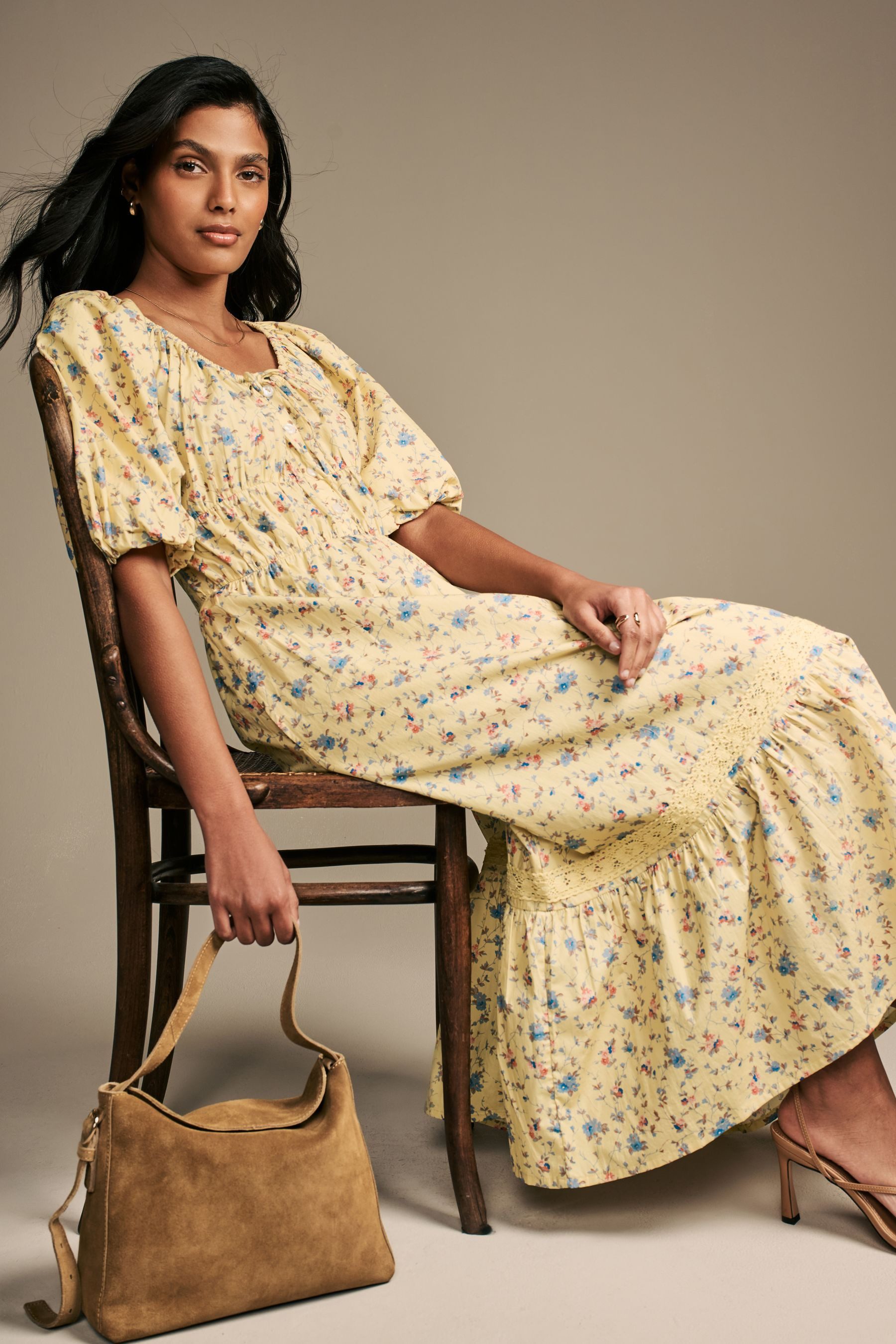 LAURA ASHLEY Druckkleid Laura Ashley Midaxi-Kleid mit Priory Blumenmuster (1-tlg)