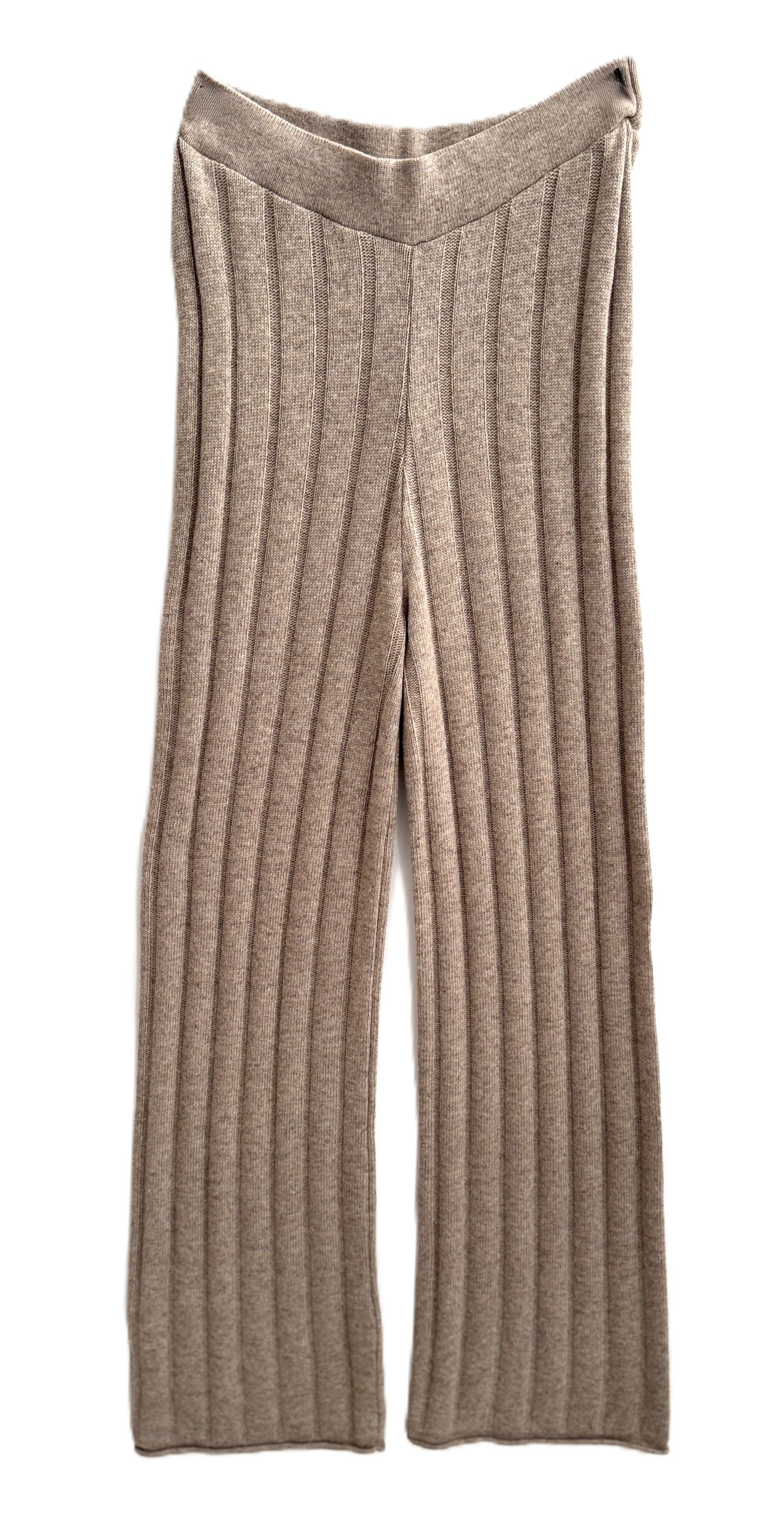 Zuckerwatte Strickhose mit ausgestelltem Bein, aus feiner Merino Cashmere Mischung