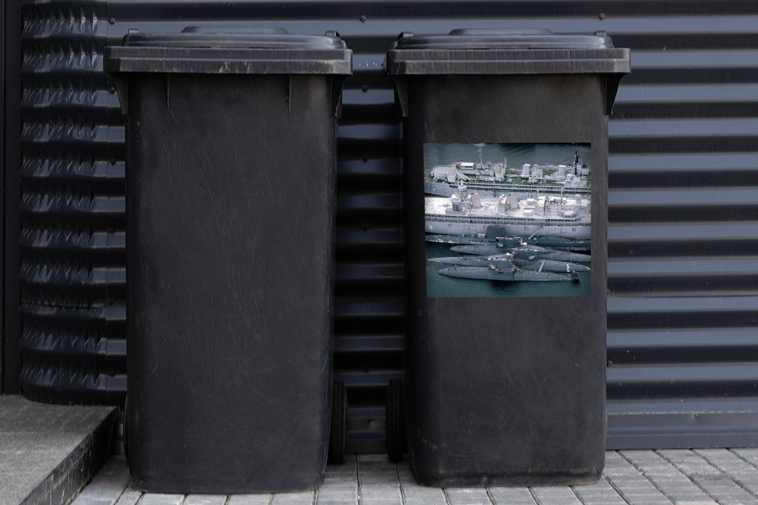 Mülleimer-aufkleber, Wandsticker Marineschiff U-Booten Sticker, (1 MuchoWow St), Container, Abfalbehälter einigen mit Ein Mülltonne,