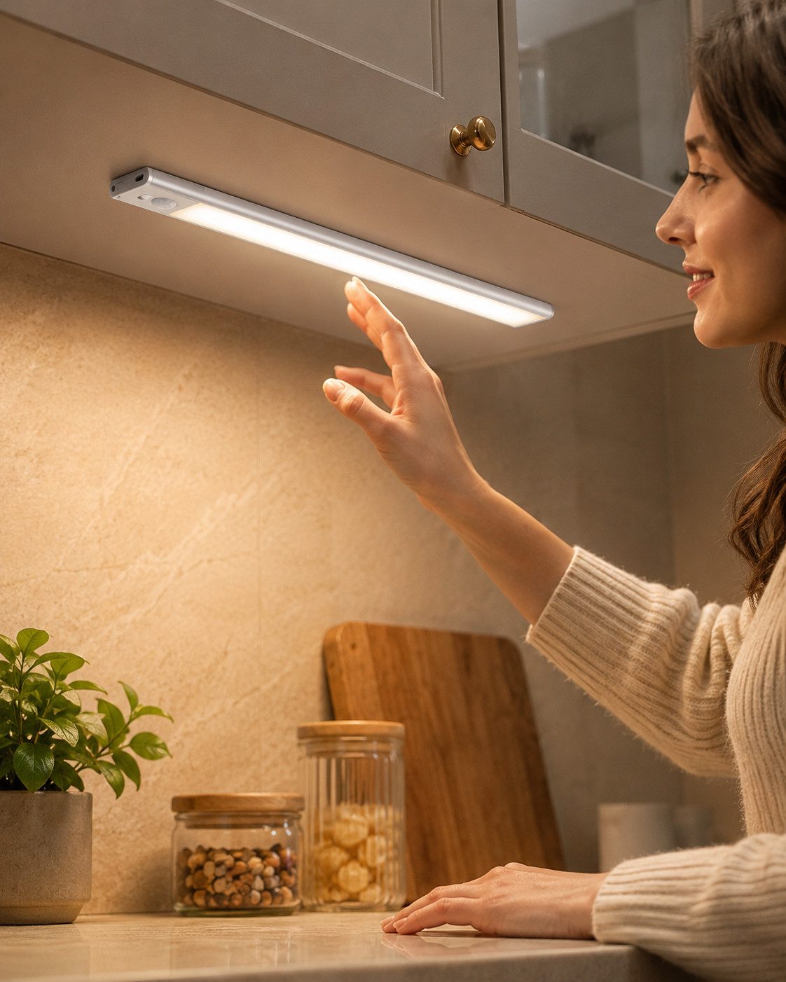 Vornix LED Unterbauleuchte LED Lichtleiste mit Bewegungsmelder, dimmbare Akku Schranklampe, LED festintegriert, mit Auto-Modus, 3 Lichtfarben, USB-Ladekabel inklusive, LED Nachttischlampe, Kaltes Weiß, led streifen, Warmes Weiß, Natürliches Weiß, Küchenlampe für Treppen, Küche, Wohnzimmer,usw.