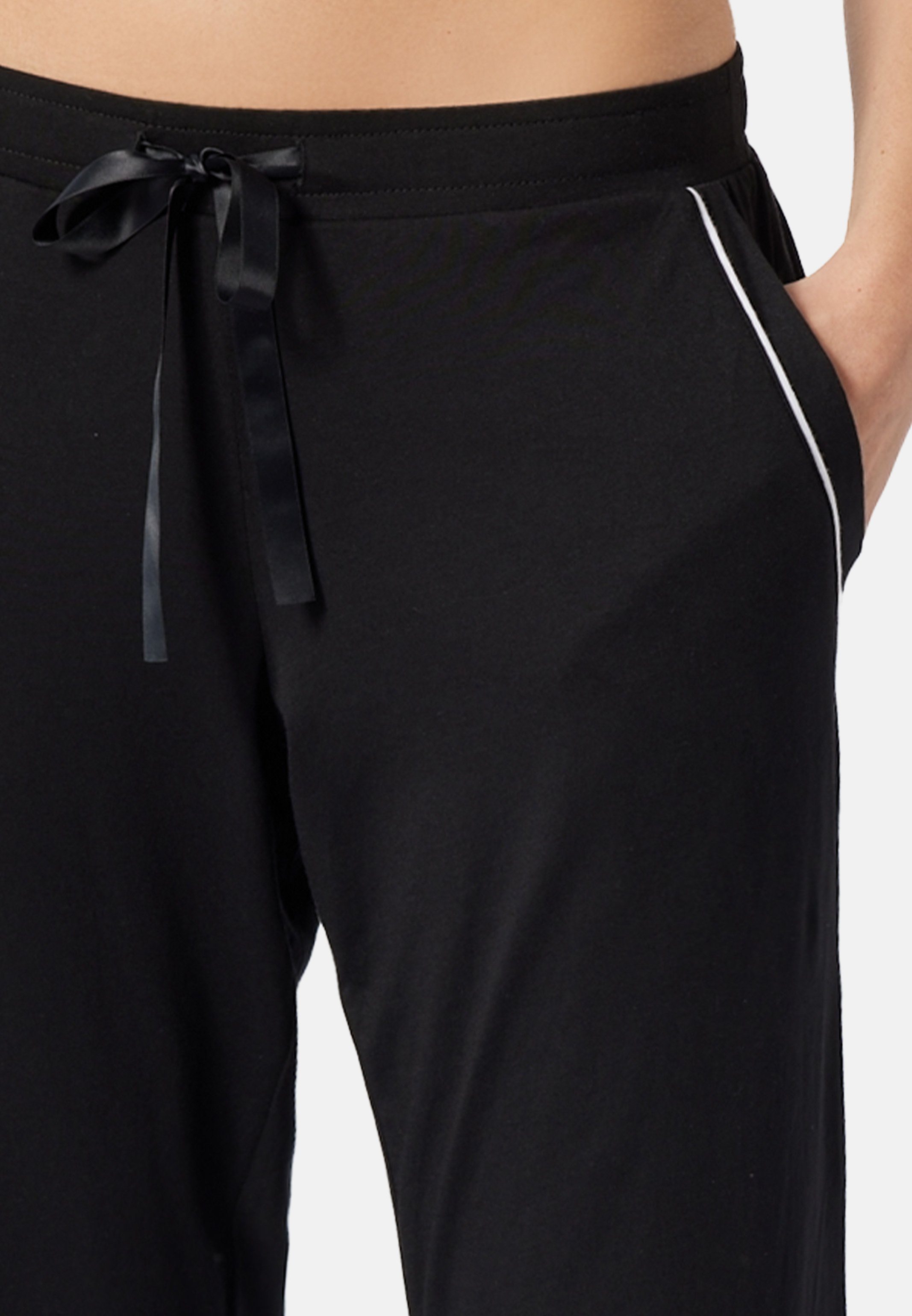 Paspelierung Schwarz Hose Relax an - Mix + Saum Schlafanzug Schlafhose (1-tlg) den Taschen und Lang Schiesser am