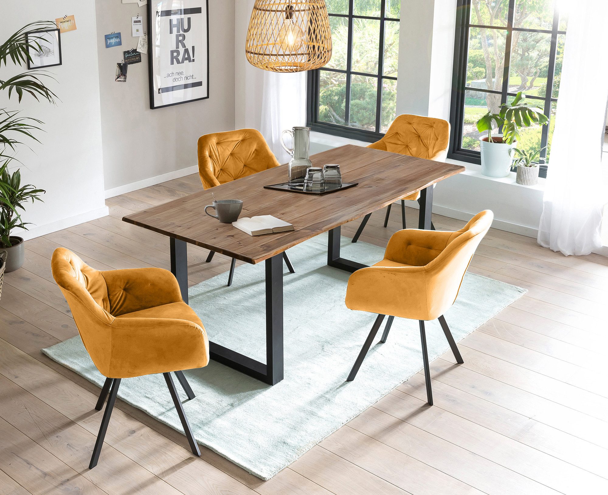 SalesFever Essgruppe Stilvolle Essgruppe, (Set, 5-tlg), 5-teilige Sitzgruppe mit 360° Drehplatte und echter Baumkante