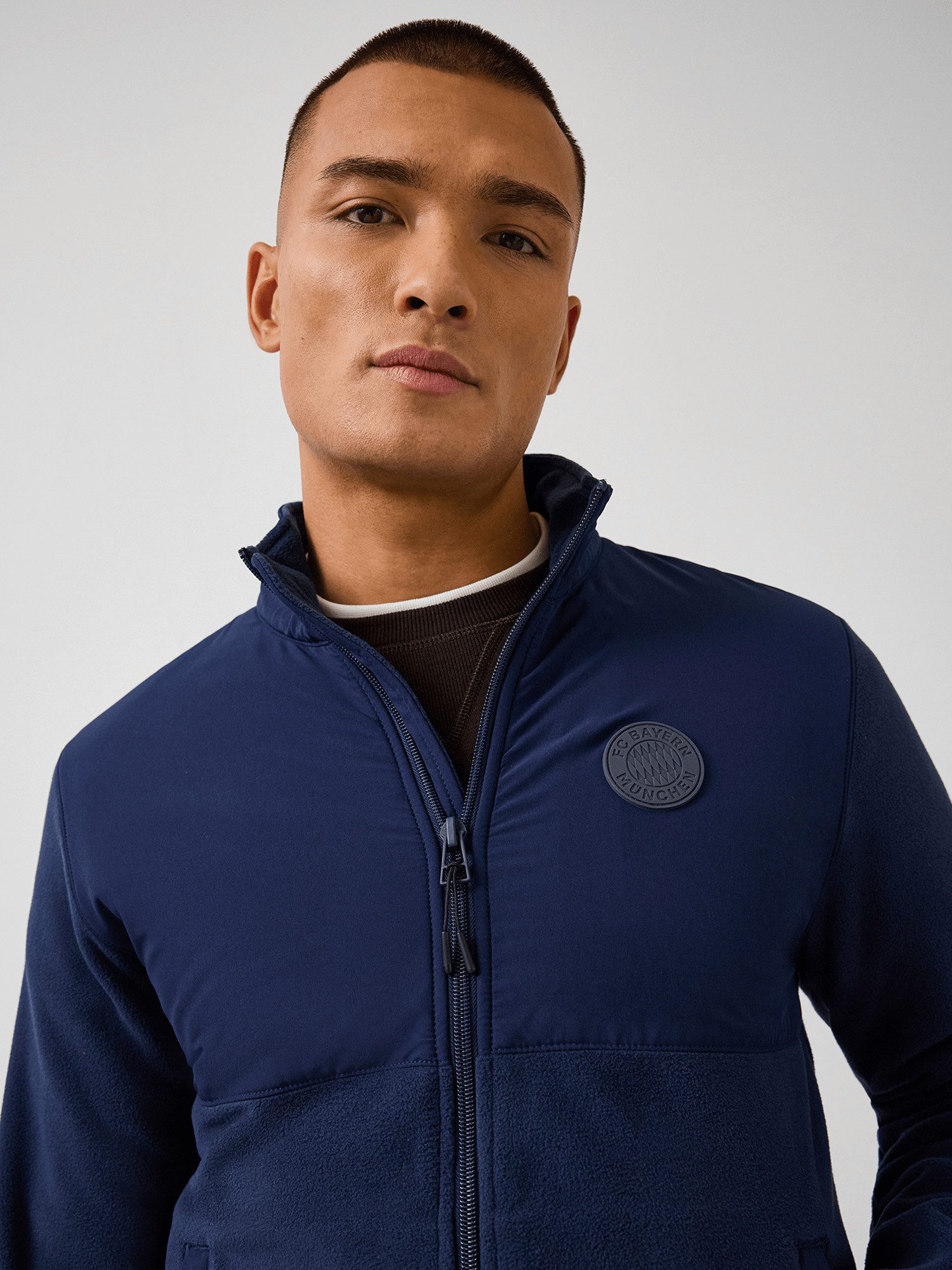 FC Bayern München Outdoorjacke FC Bayern München, Hybridjacke, Unisex, Navy