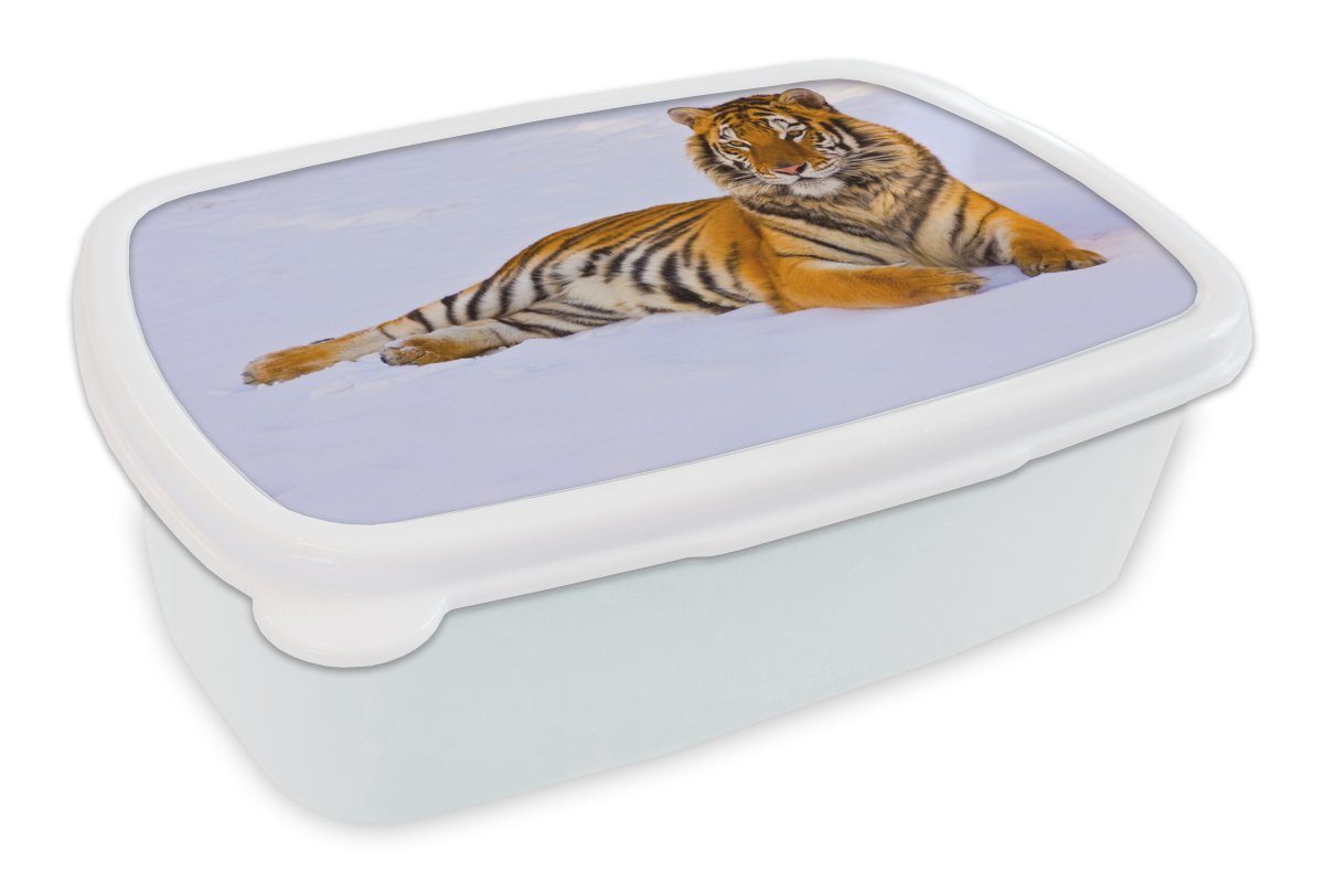 MuchoWow Lunchbox Tiger - Schnee - Winter - Tiere, Kunststoff, (2-tlg), Brotbox für Kinder und Erwachsene, Brotdose, für Jungs und Mädchen weiß