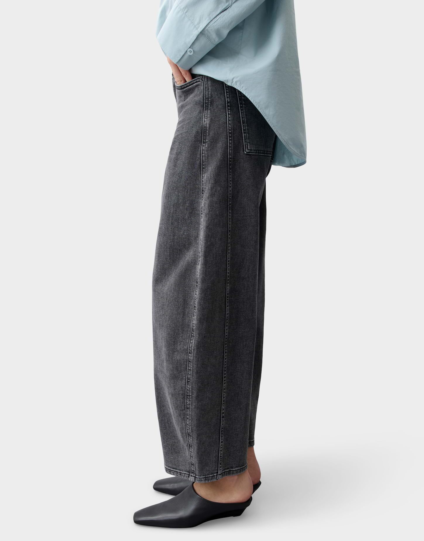 OPUS PANTS Relax-fit-Jeans Mari vega aus robustem Denim Ovale Beinform mit elastischem Griff und leichten Used-Effekten – Bild 5 von 5