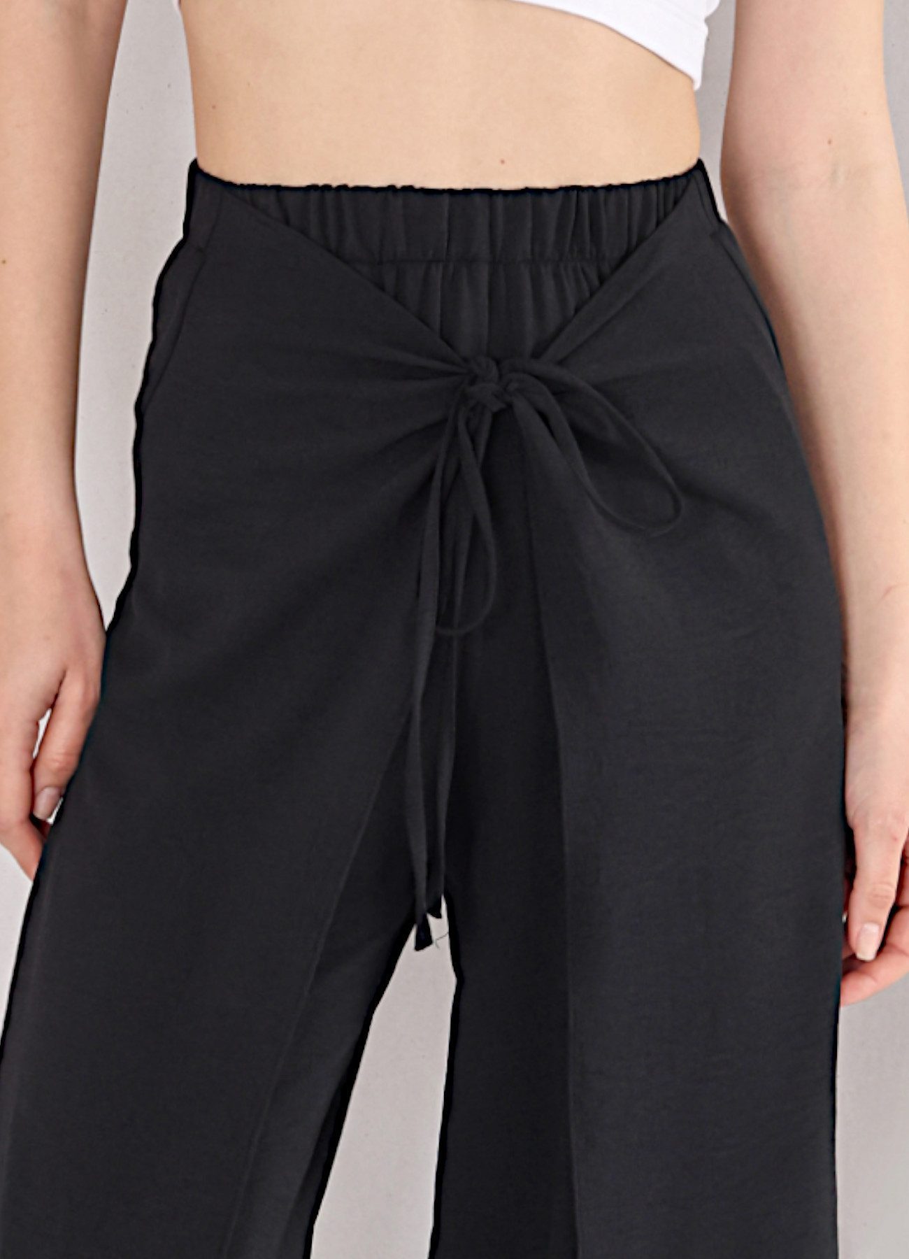 fashionshowcase Haremshose Damen Weite High-Waist Hose mit Rock-Optik Einteiliges Design