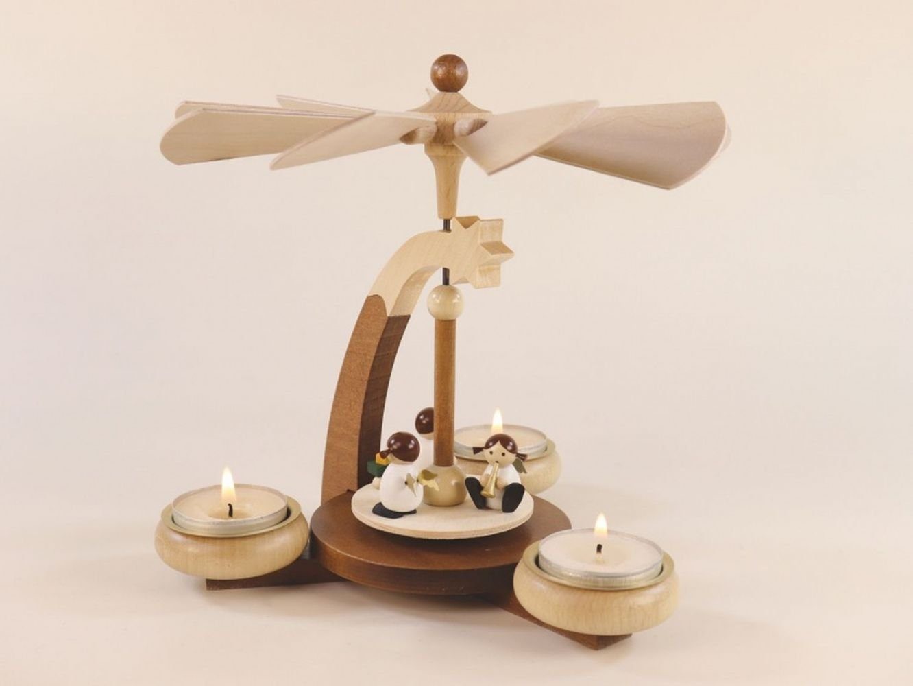 Ullrich Kunsthandwerk Weihnachtspyramide Design-Teelichtpyramide Winterfiguren HxB 19x19,5cm NEU