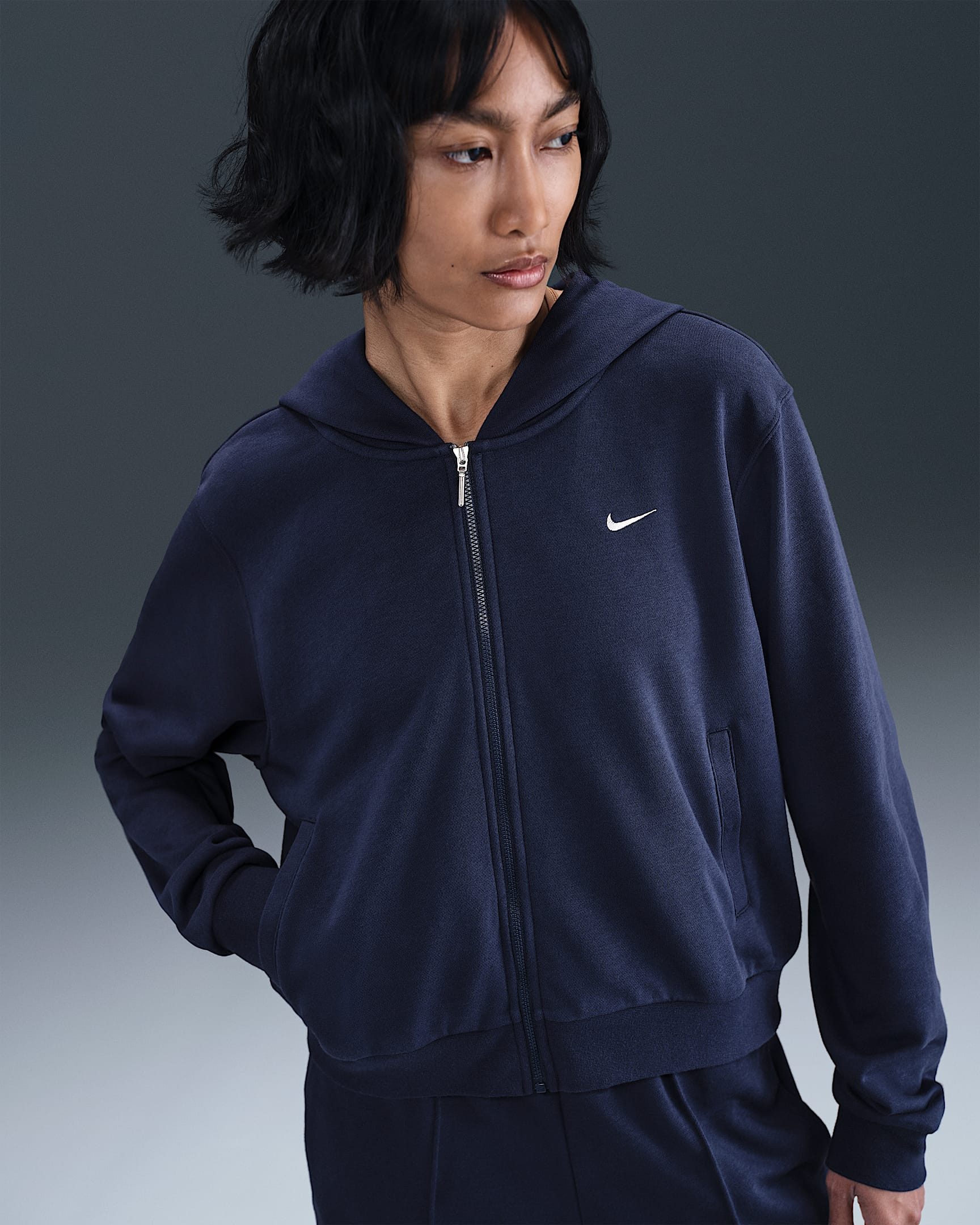 Nike Kapuzensweatjacke W NSW NK CHLL FT FZ HDY MIDNIGHT NAVY/WHITE