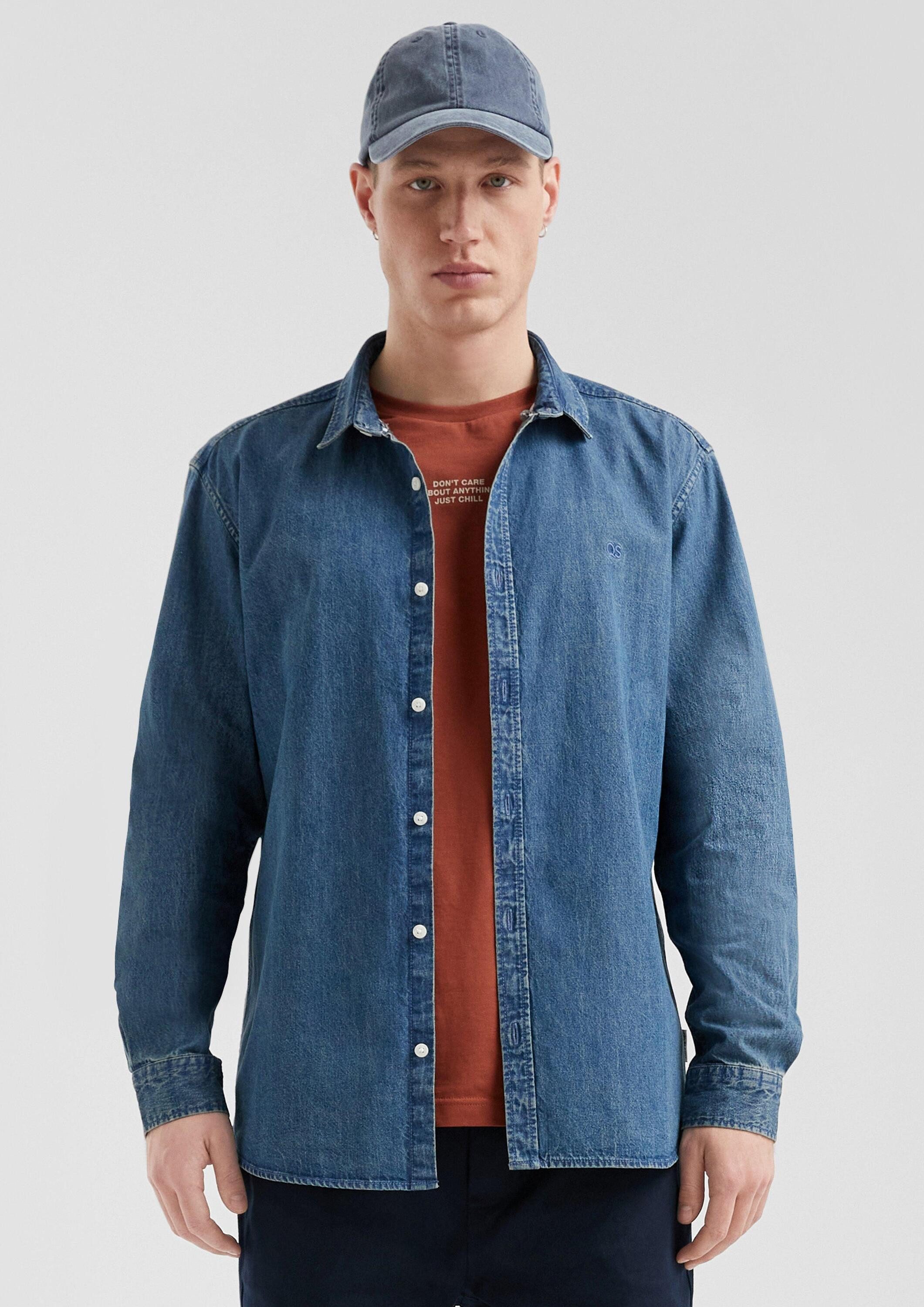 QS Langarmhemd Hemd Regular Fit: Gewaschenes Jeanshemd mit Logo-Stickerei