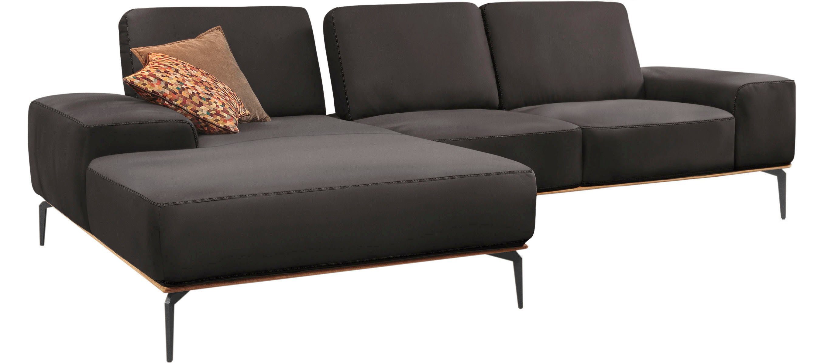 W.SCHILLIG Ecksofa run, Designsofa mit tollem Sitzkomfort, bequem, L-Form, mit Holzsockel, Füße in Schwarz pulverbeschichtet, Breite 279 cm