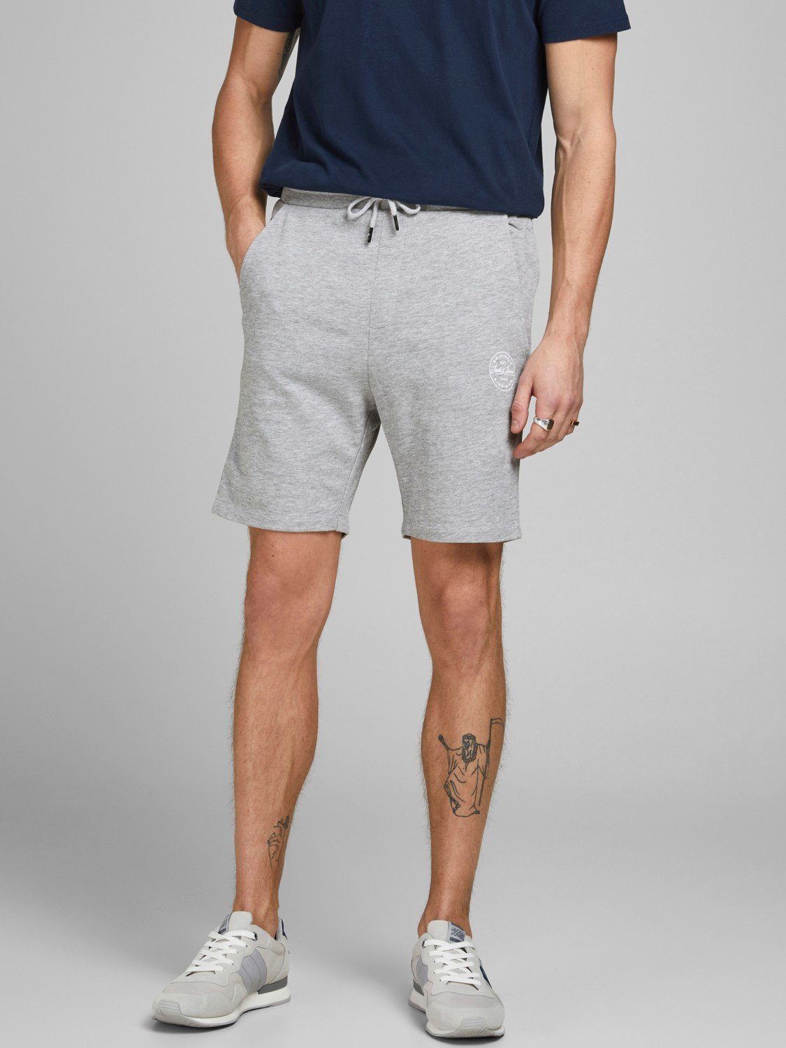 Jack & Jones Sweatshorts Shorts (1-tlg) 4045 in Jogginghose Grau Basic Kurze JPSTSHARK