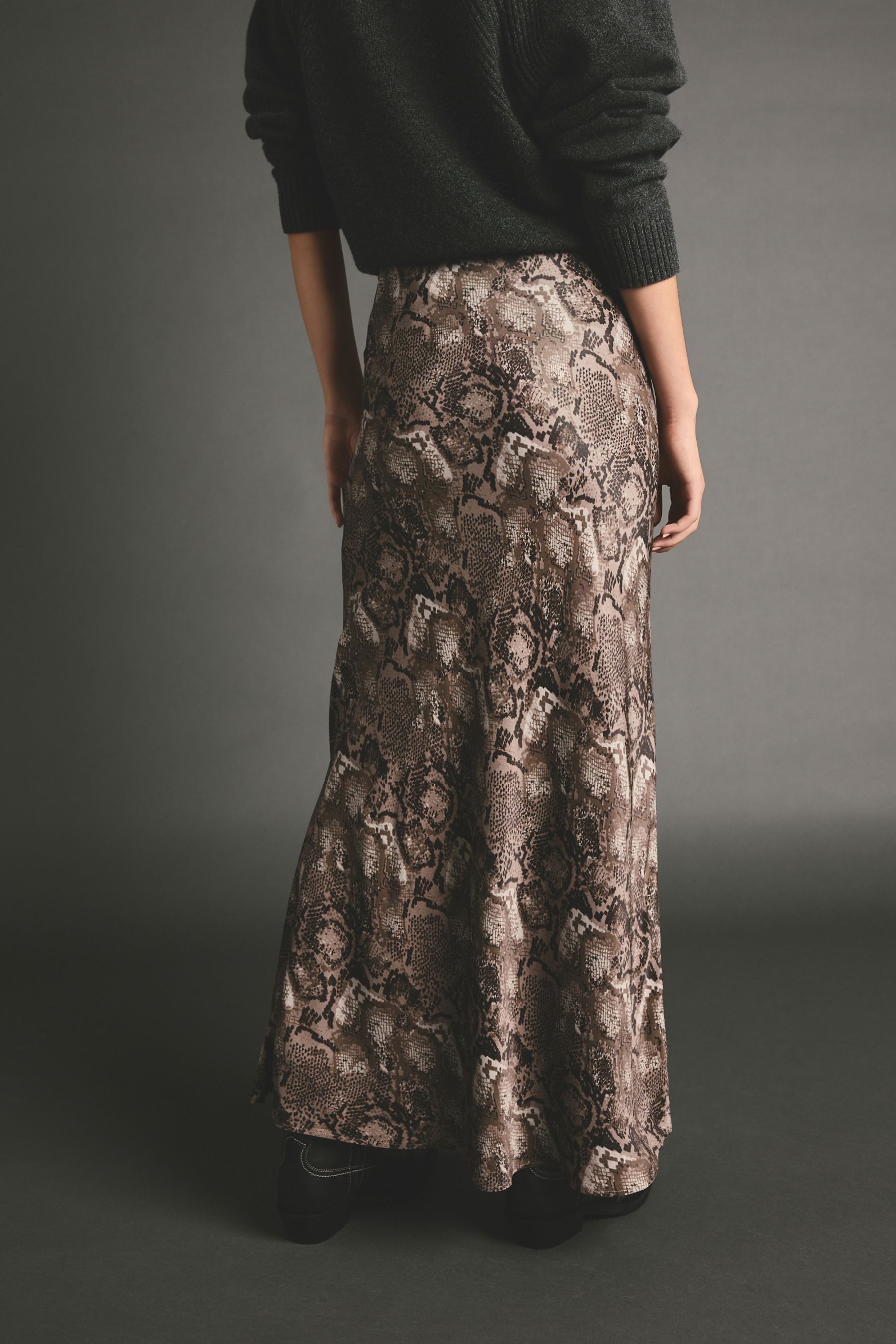 Next Satinrock Gemusterter Midirock aus Satin (1-tlg) günstig online kaufen