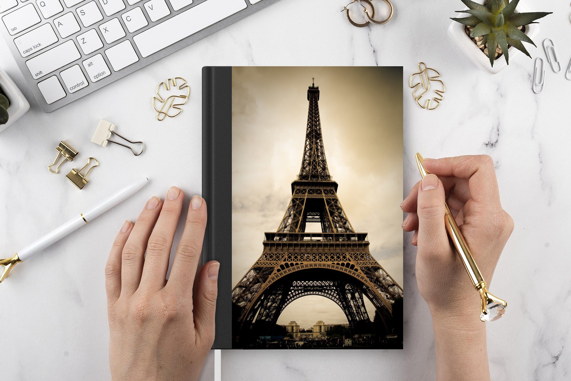 Tagebuch, Paris Notizheft, Notizbuch A5, MuchoWow in Sepia-Fotodruck, Merkzettel, Seiten, Haushaltsbuch Journal, 98 Eiffelturm