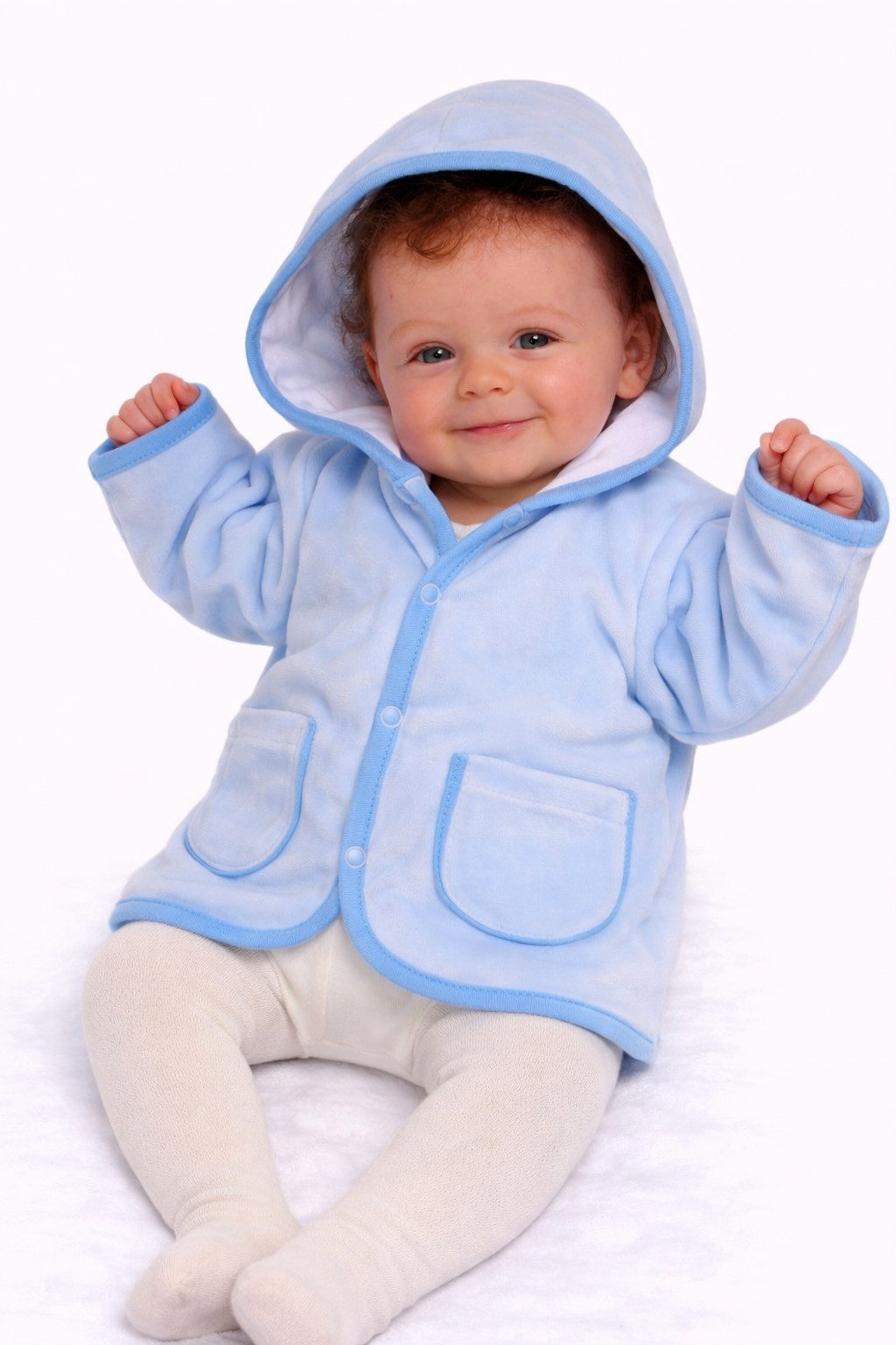 Sweatjacke Baby Jacke mit Kapuze in Blau aus weichem Velours mit Bär