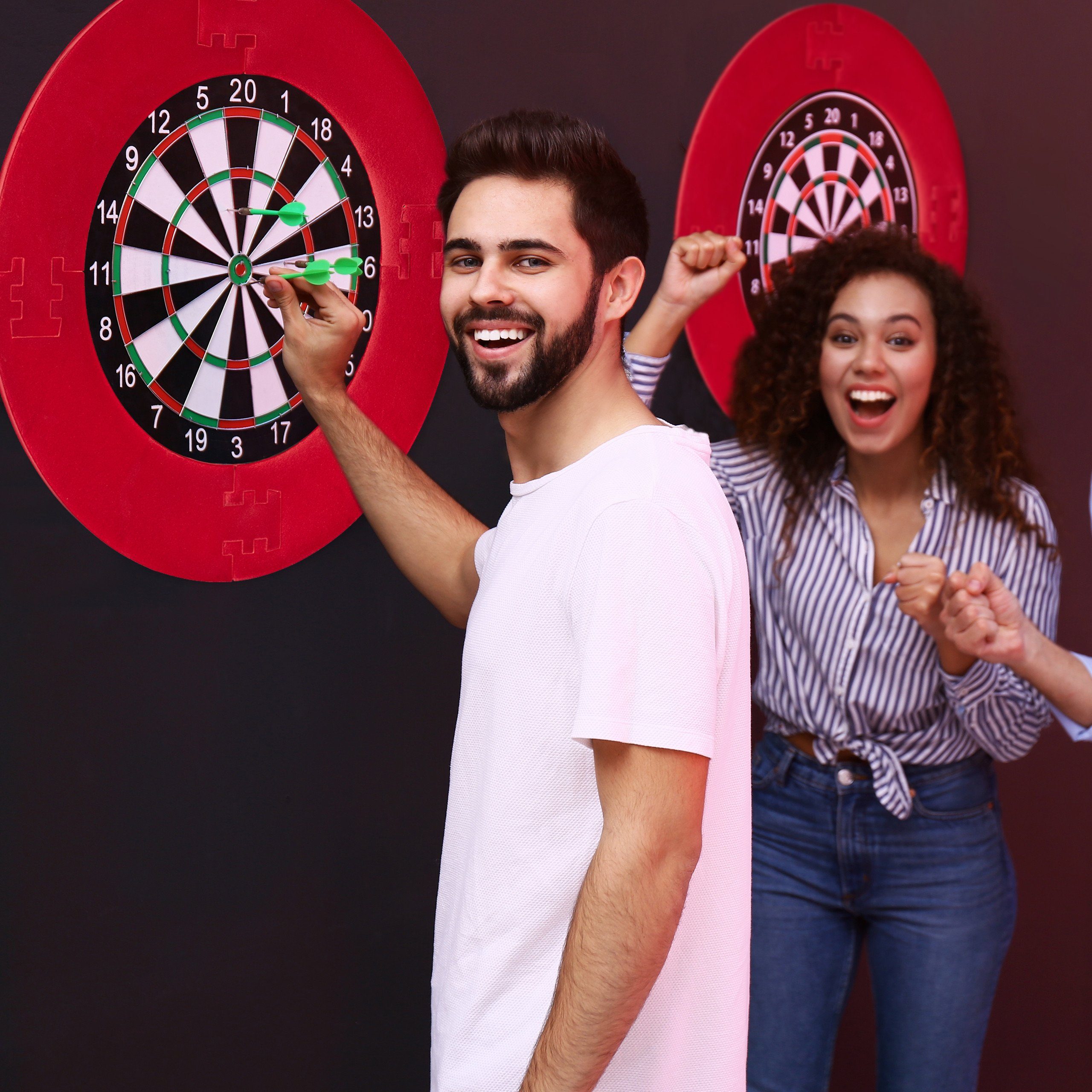 relaxdays Dart-Wandschutz Dart Catchring "R7", rot