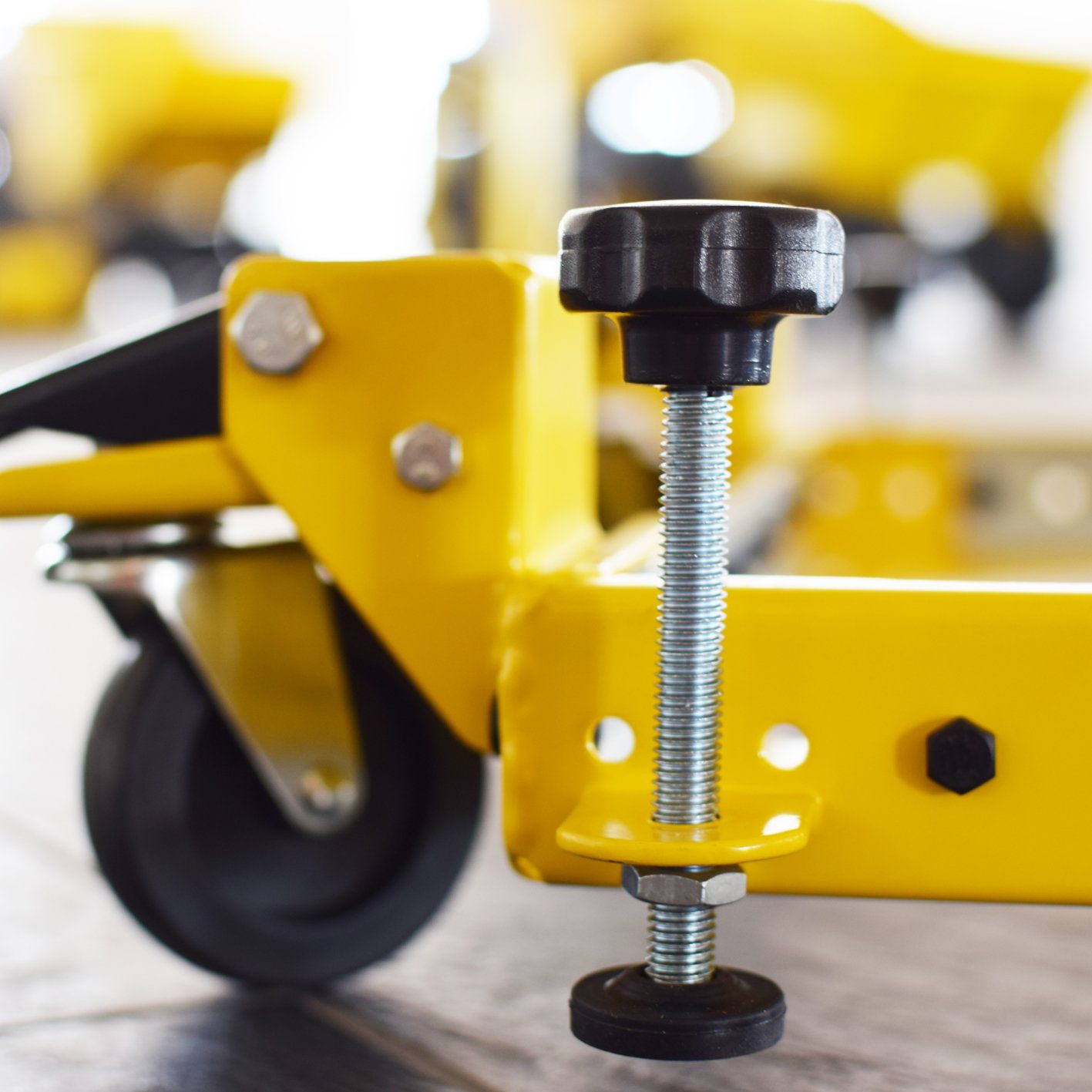 BAMATO Untergestell MB-400 verstellbar universal Fahrwerk Maschinenfahrwerk bis 400kg, Feststellbremse, Schwerlasträder, verstellbare Größe