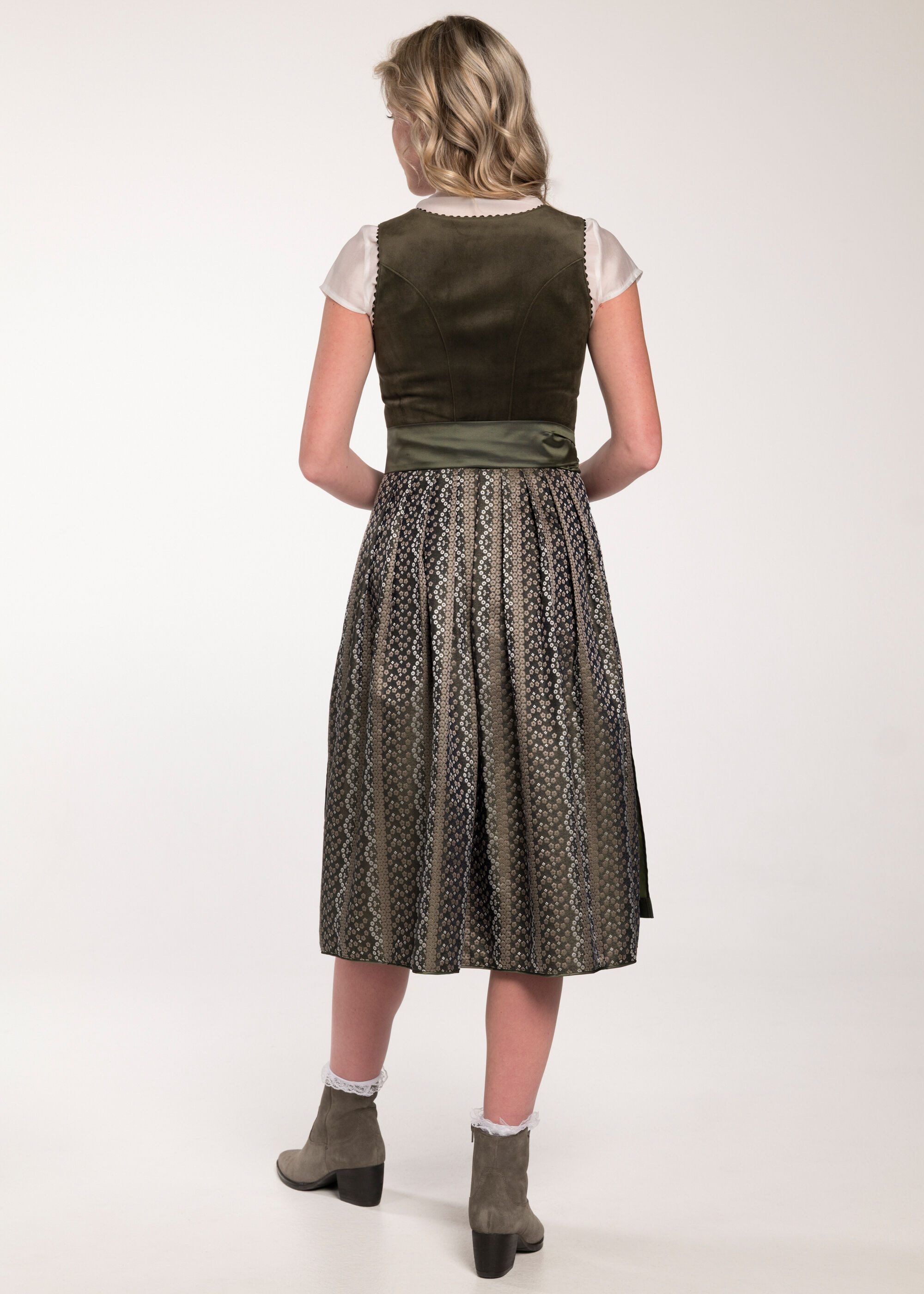 Spieth & Wensky Dirndl Giulianna (1-tlg) Samtoberteil