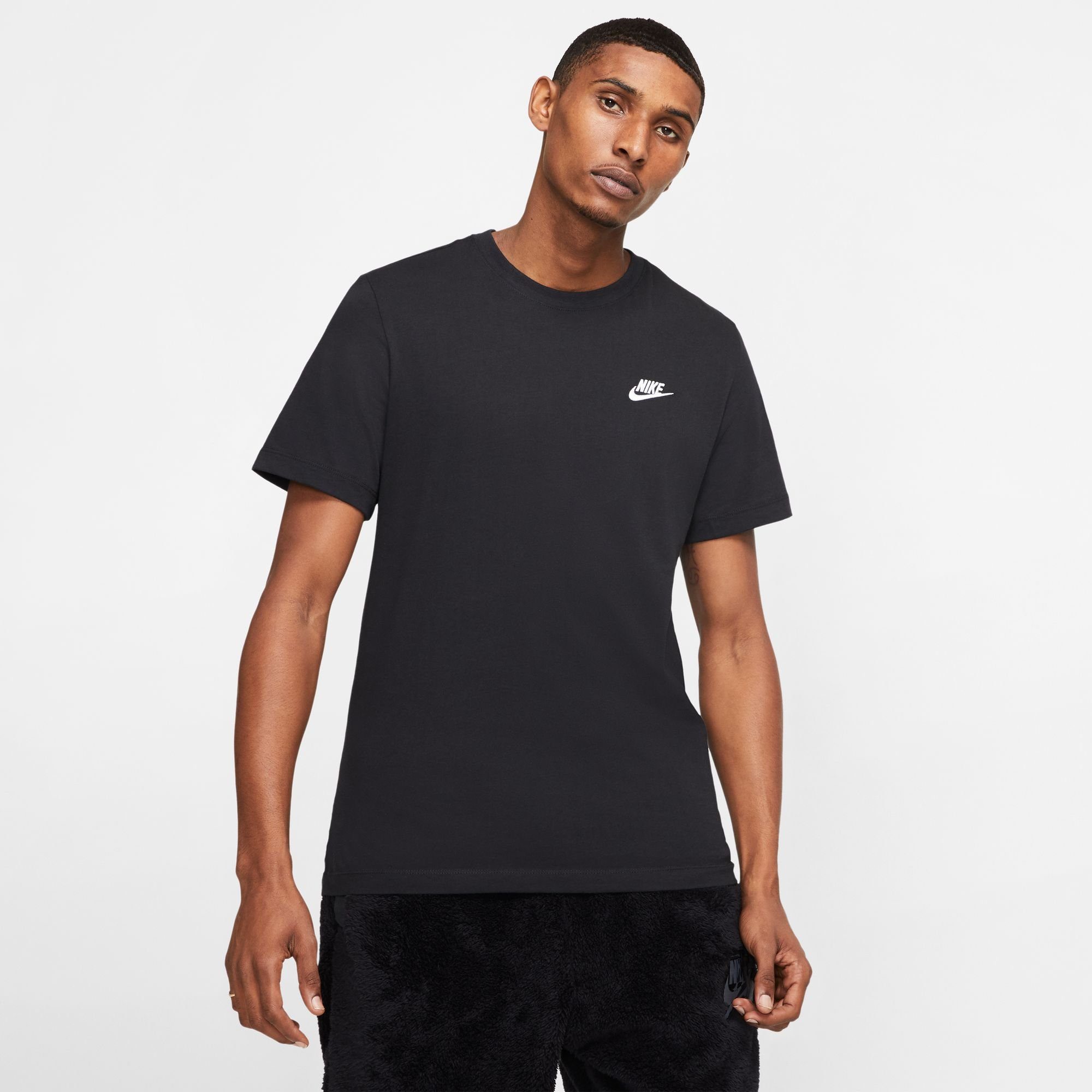 Nike Sportswear T-Shirt CLUB MEN'S T-SHIRT schwarz