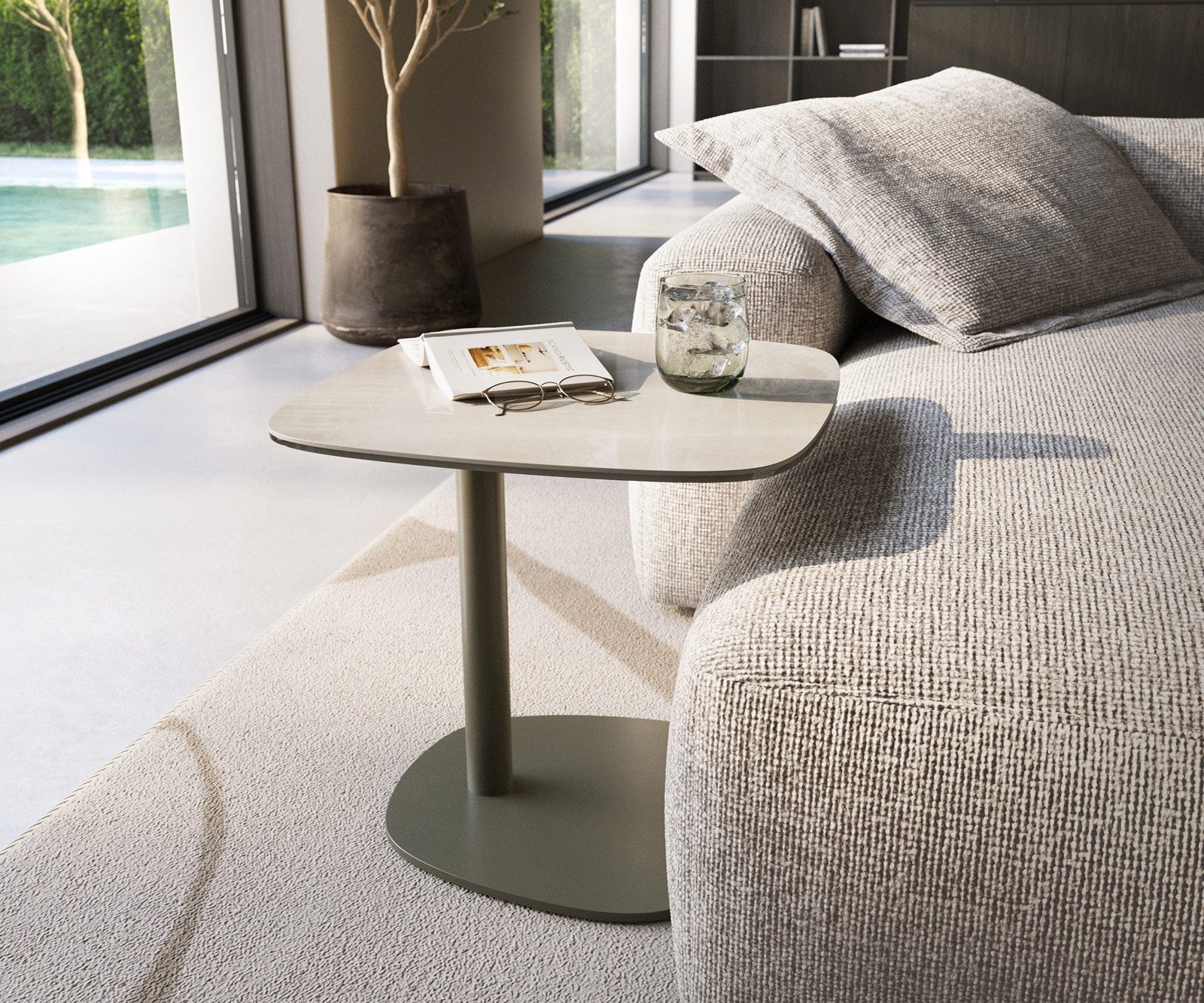 DELIFE Couchtisch Edge, Boot 50x50 cm Keramik Onyx Champagne Eleny Metall Effektfinish Titan