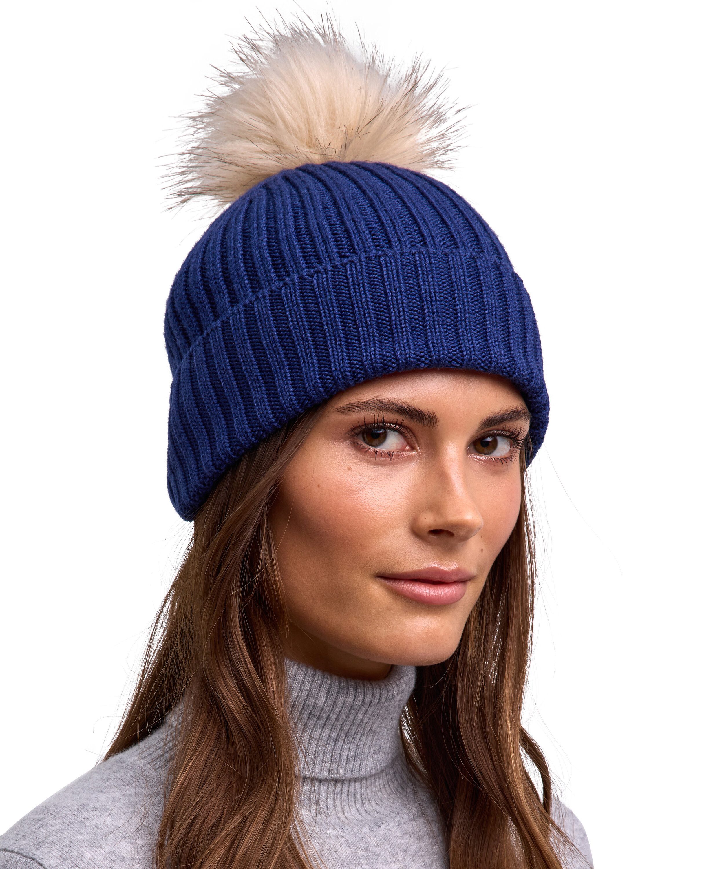 FALKE Strickmütze Mütze mit feinster Merinowolle (1-St) mit feinster Merinowolle