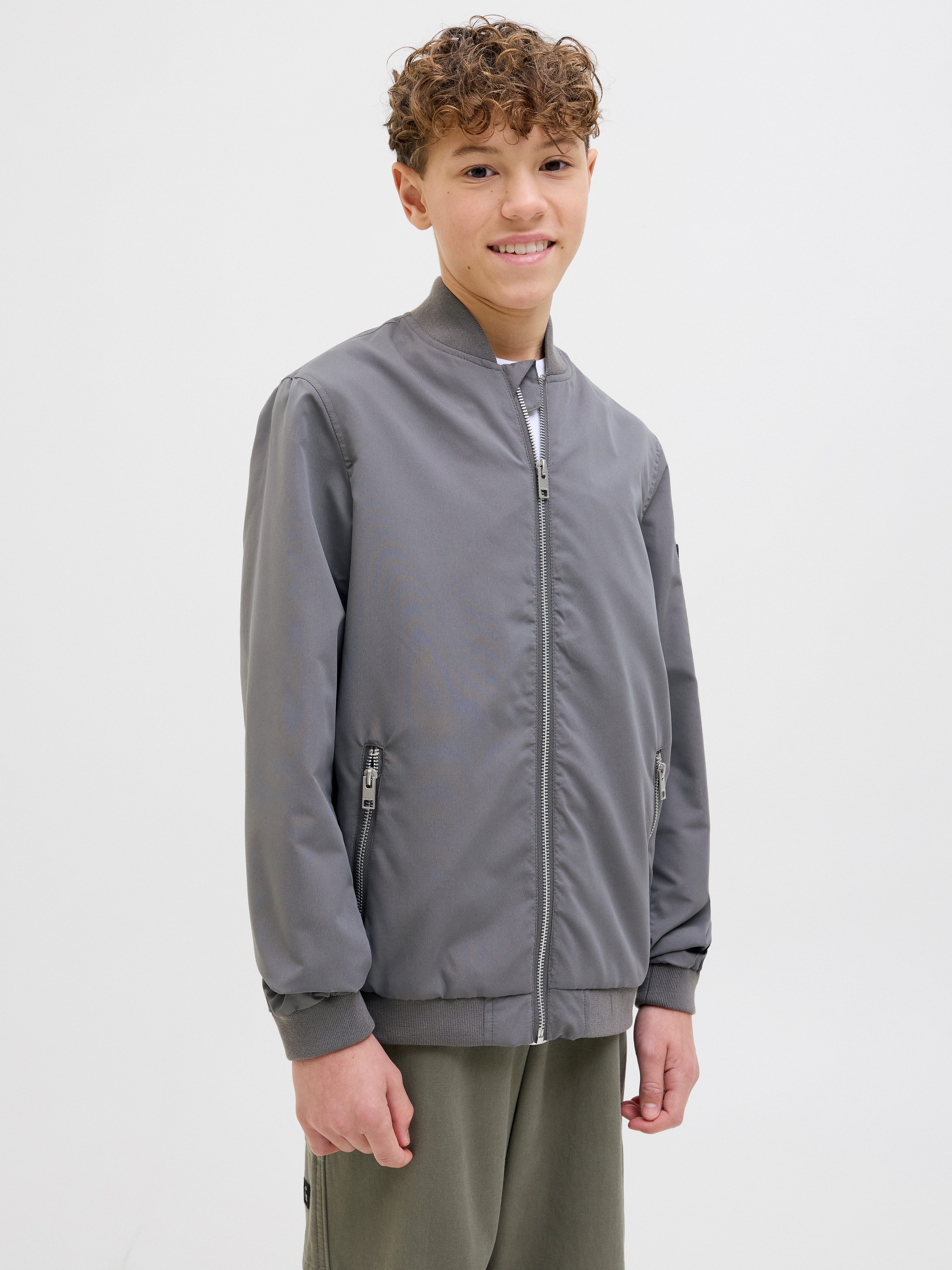 Jack & Jones Junior Bomberjacke JJERUSH windabweisend und pflegeleicht unifarben, modisch, regular fit, Web, Stehkragen – Bild 2 von 5
