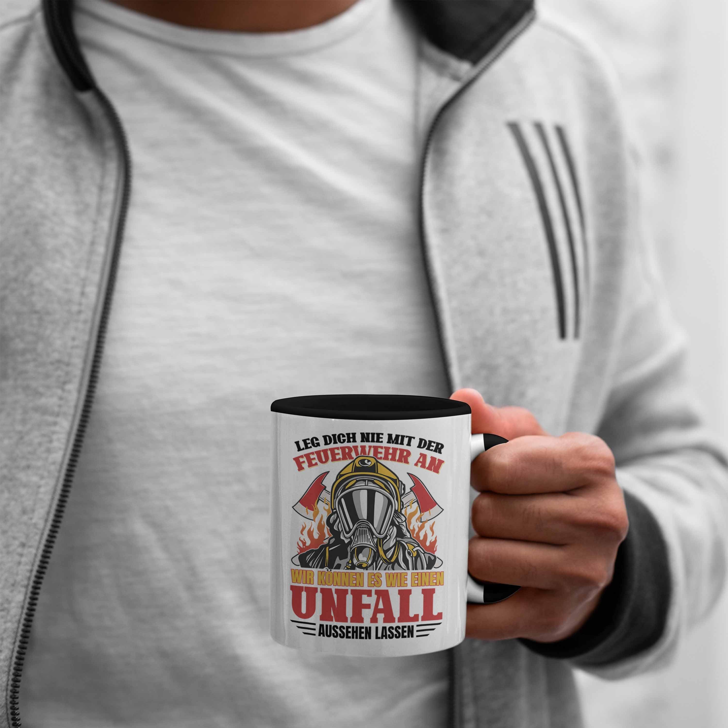 Geschenke Leg Feuerwehr Zubehör Geburtstag Feuerwehr Trendation Tasse Der Spruch Einsatz - Dich Nie An Mit Trendation Tasse Lustig Schwarz