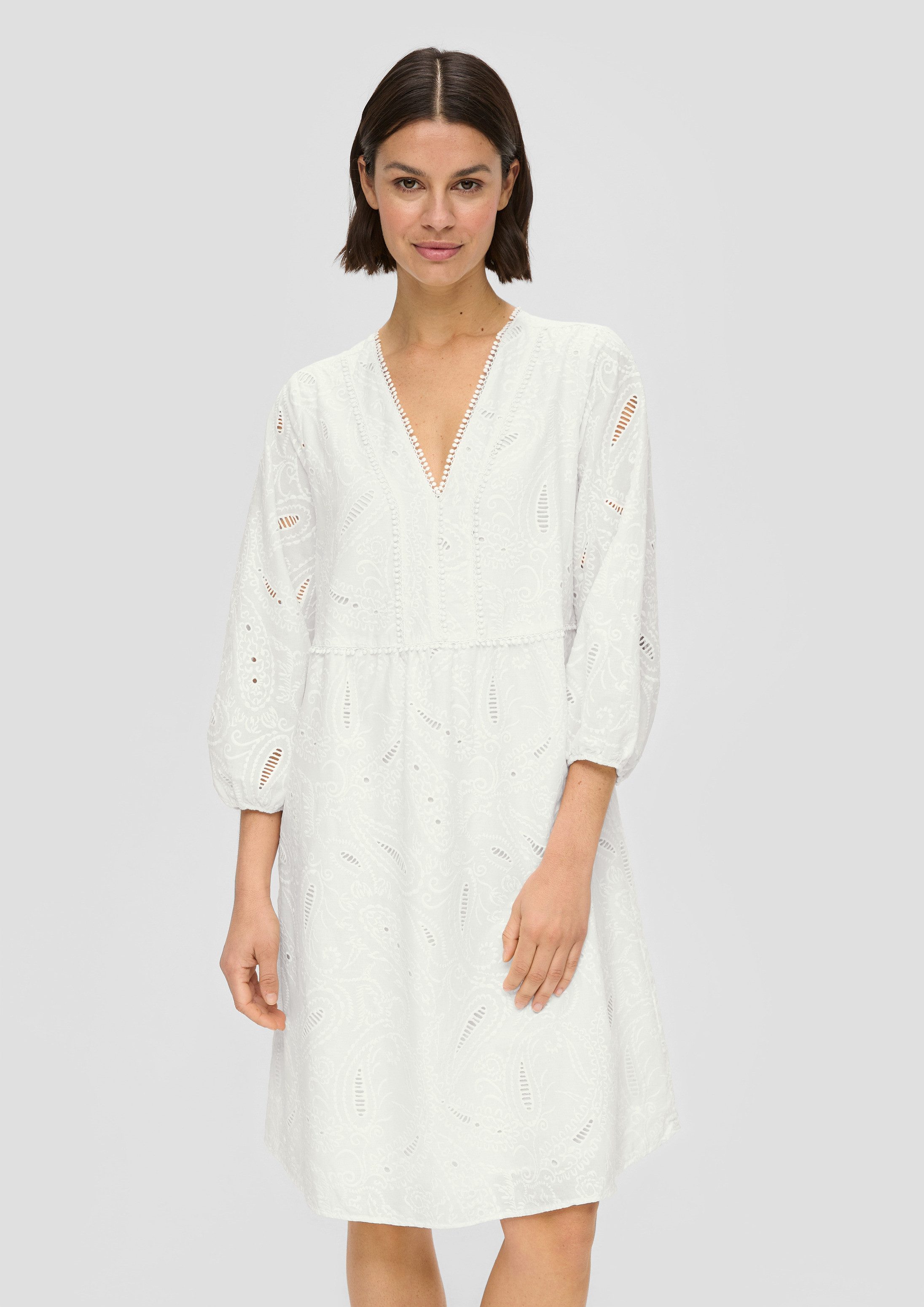 s.Oliver Minikleid Kleid Baumwoll-Kleid mit Lochstickerei