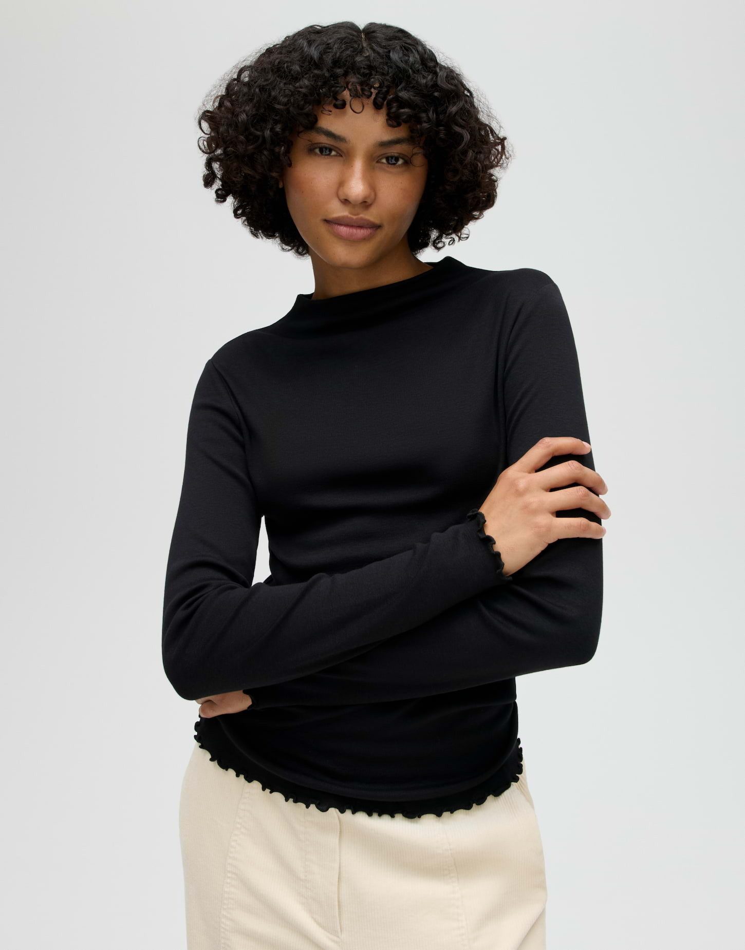 OPUS Langarmshirt SONINCHEN aus weichem Jersey figurbetont geschnitten, feine Rippstruktur, elastischer Stoff