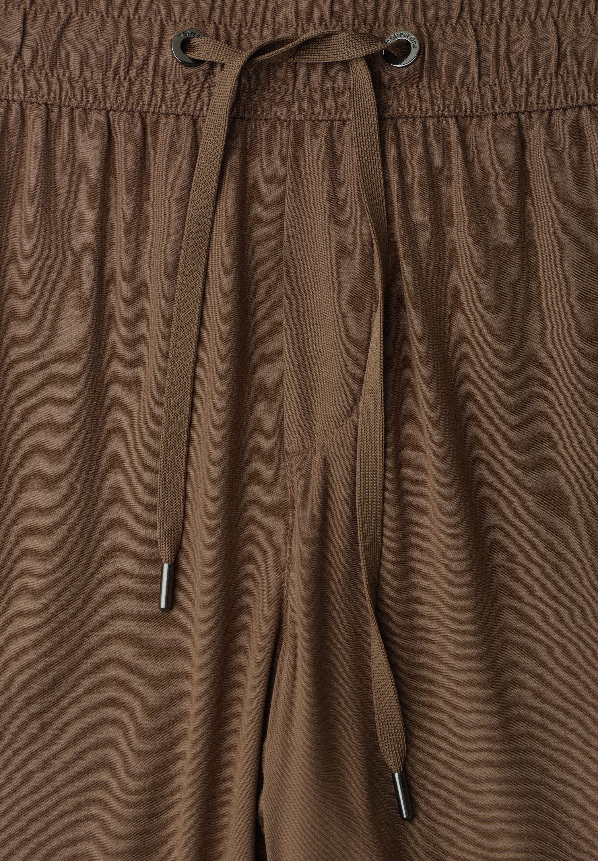 STREET ONE Stoffhose Style Emee 3/4-Sommerhose mit elastischem Bund und Tunnelzug – Bild 5 von 5