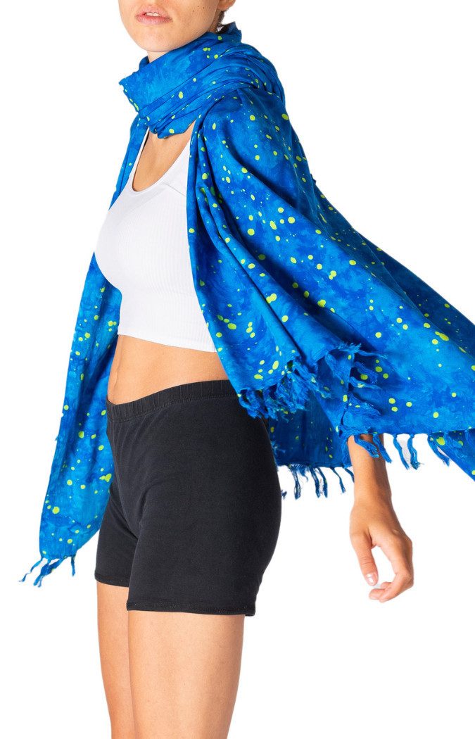 PANASIAM XXL-Schal Schal Wachsbatik für jede Jahreszeit egal ob als Schultertuch, Strandtuch Sarong oder Wickelkleid aus wunderbar weicher Viskose