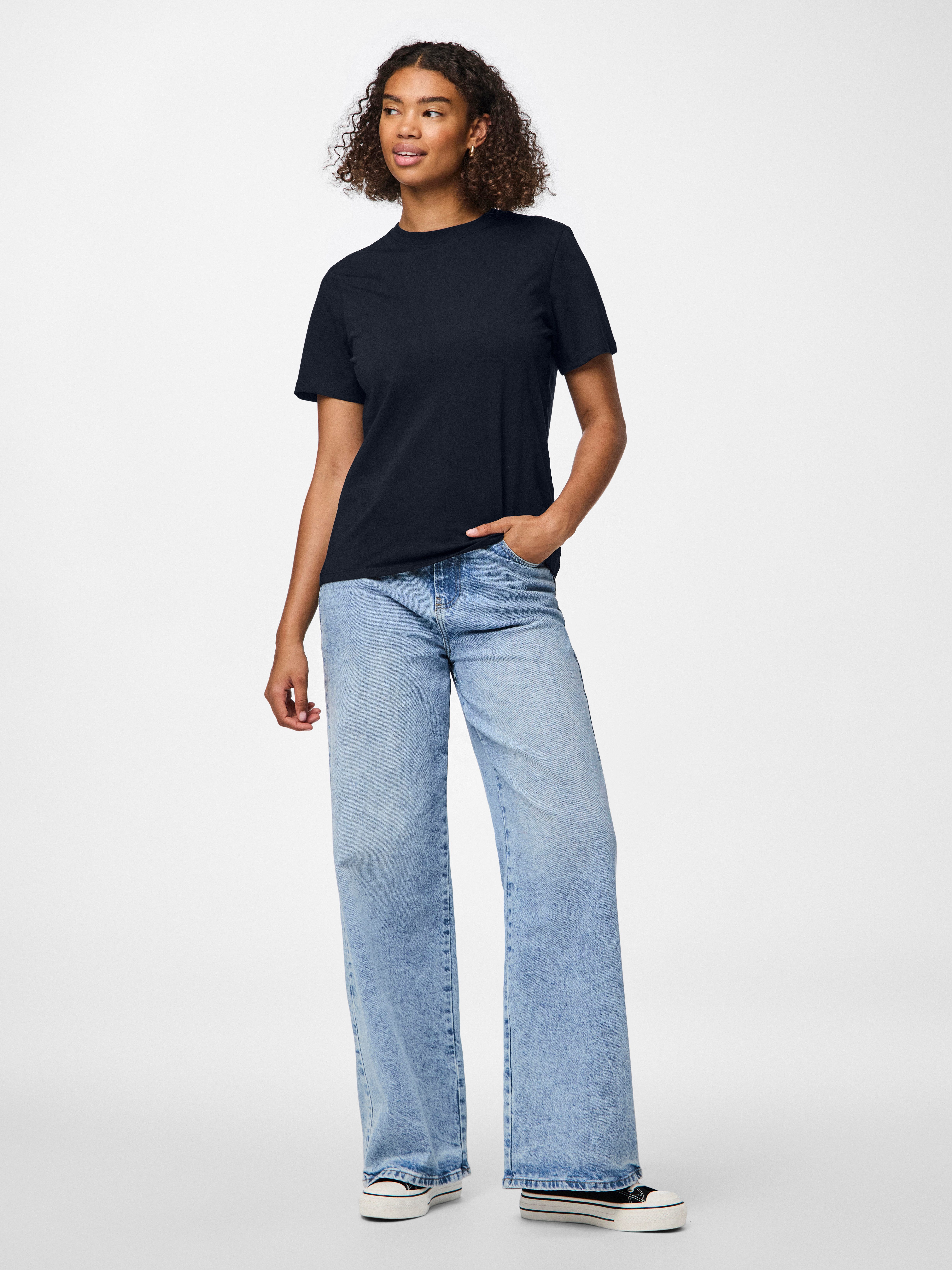 pieces Rundhalsshirt PCRIA SS SOLID TEE NOOS BC