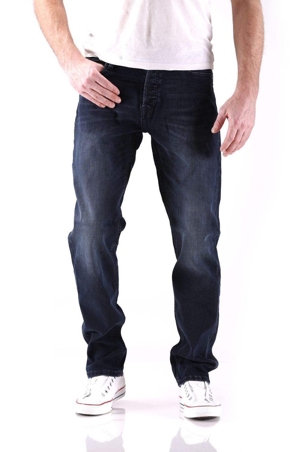 Blau (AGI 004)