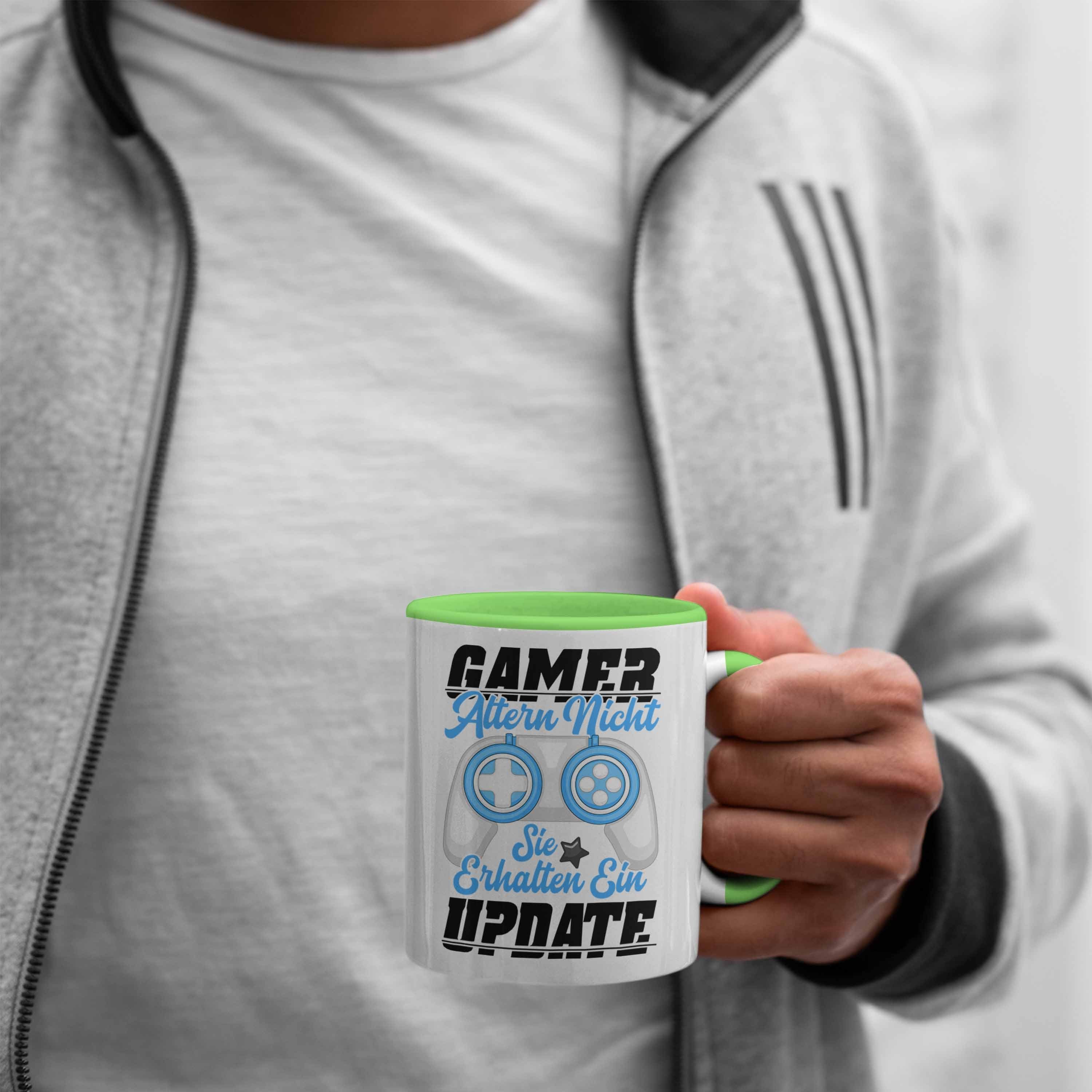 Trendation Tasse Trendation Zocker Lustig - Zocken Männer Geburtstagsgeschenk Gamer Spruch Tasse Grün PC Geschenkideen Kinder Zubehör Jungen Geschenk Gaming Mitbringsel