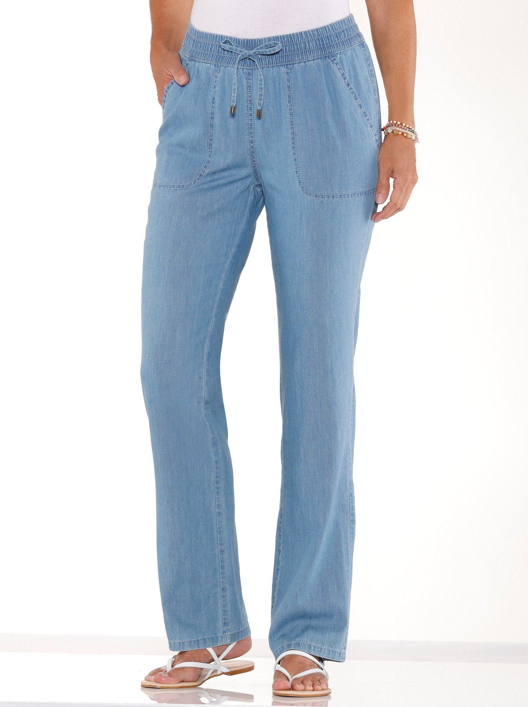 an! Bequeme Jeans blue-bleached Sieh