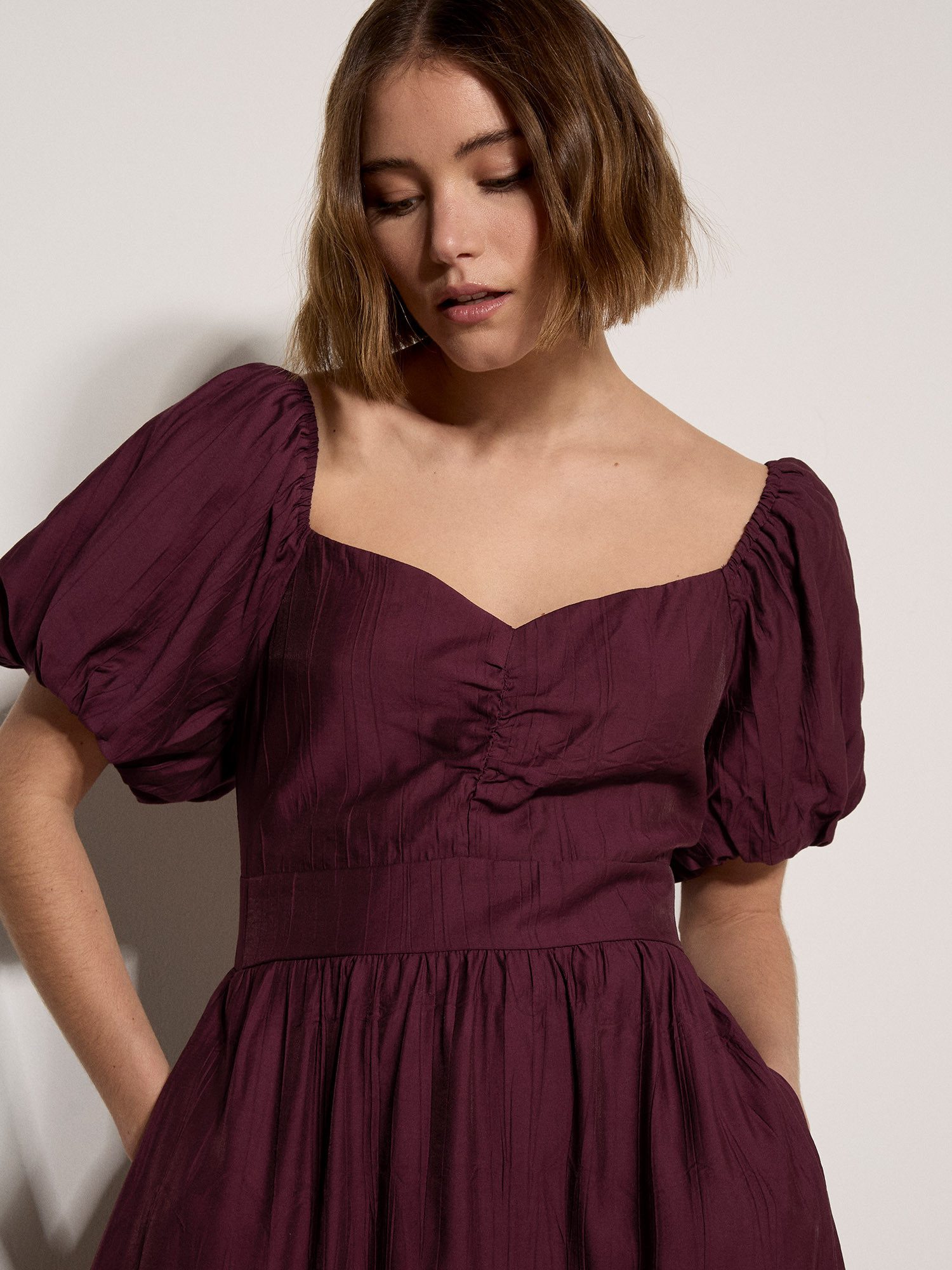 Apricot Maxikleid Smokkleid in langer Länge in Schimmeroptik