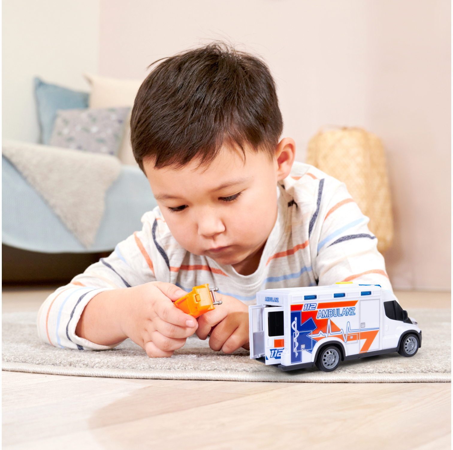 Dickie Toys Spielzeug-Krankenwagen Spielfahrzeug Go Real / SOS Iveco Daily Ambulance 203713019