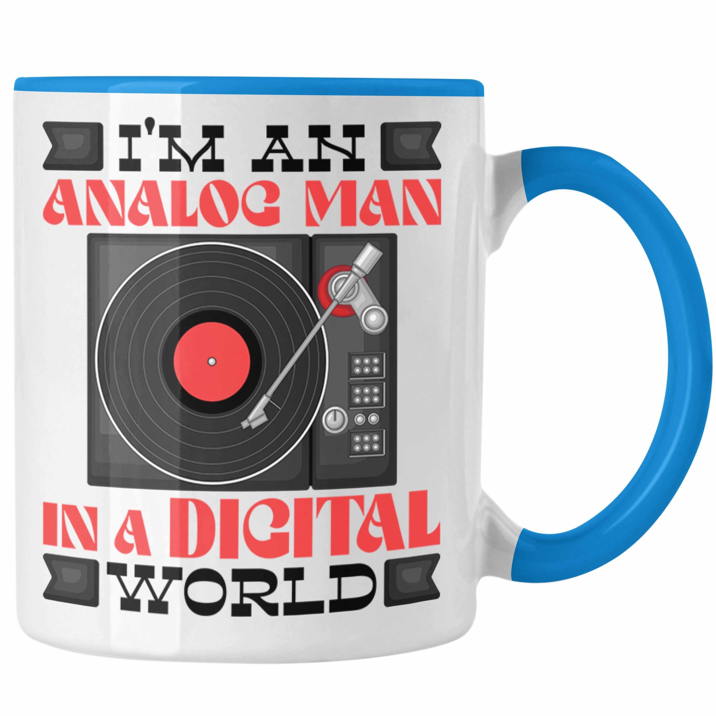 Trendation Tasse Lustige Tasse "I'm an Analog Man in a Digital World" Geschenkidee für Blau