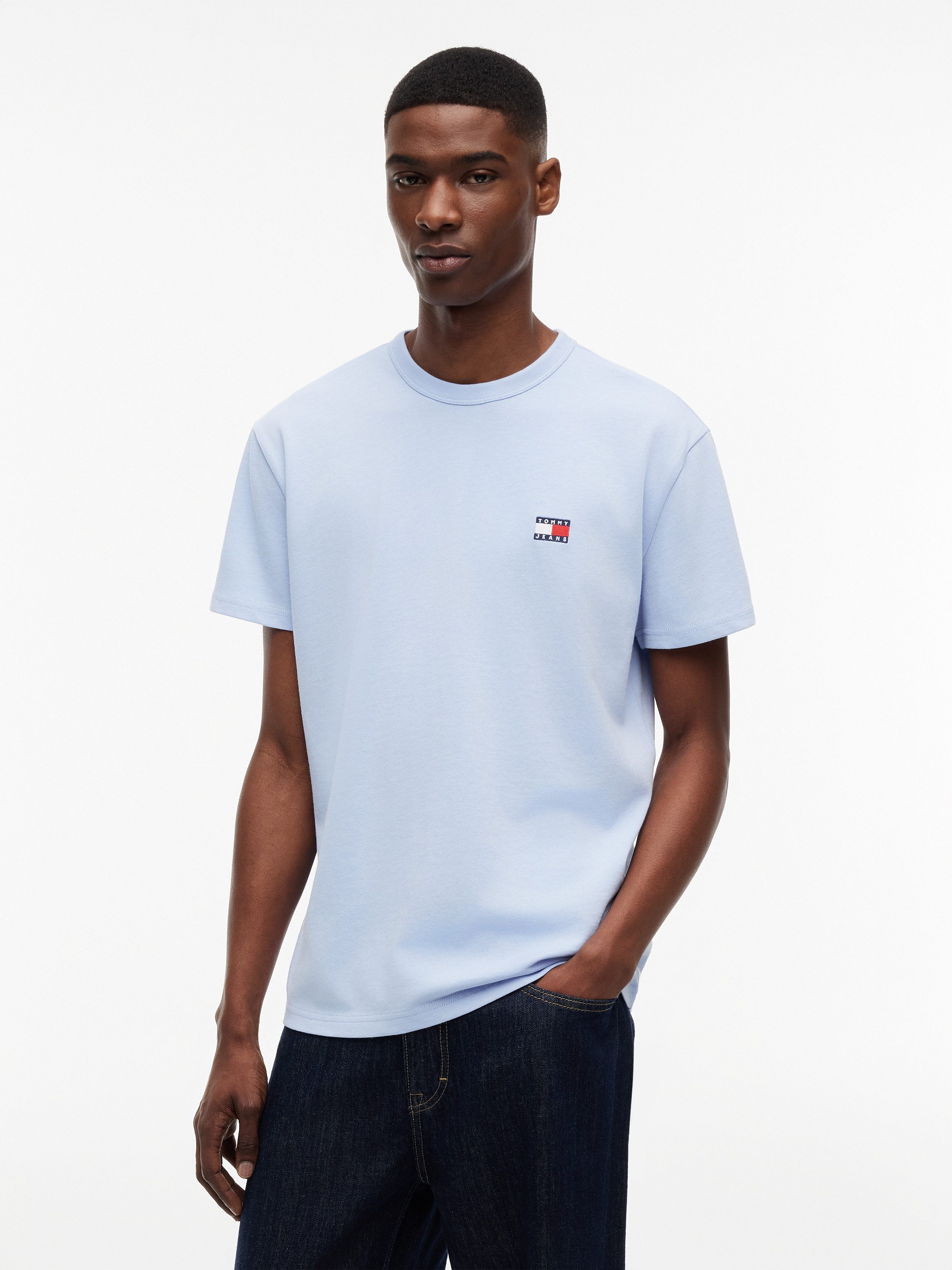 Tommy Jeans T-Shirt TJM REG BADGE TEE EXT mit Logostickerei