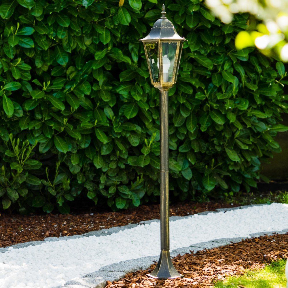 hofstein Außen-Stehlampe »Viano« Außenleuchte, Aluguss in Braun/Gold mit Milchglas-Scheiben, ohne Leuchtmittel, Wegeleuchte 122cm, Retro/Vintage Gartenlampe, E27, IP44in antikem Look