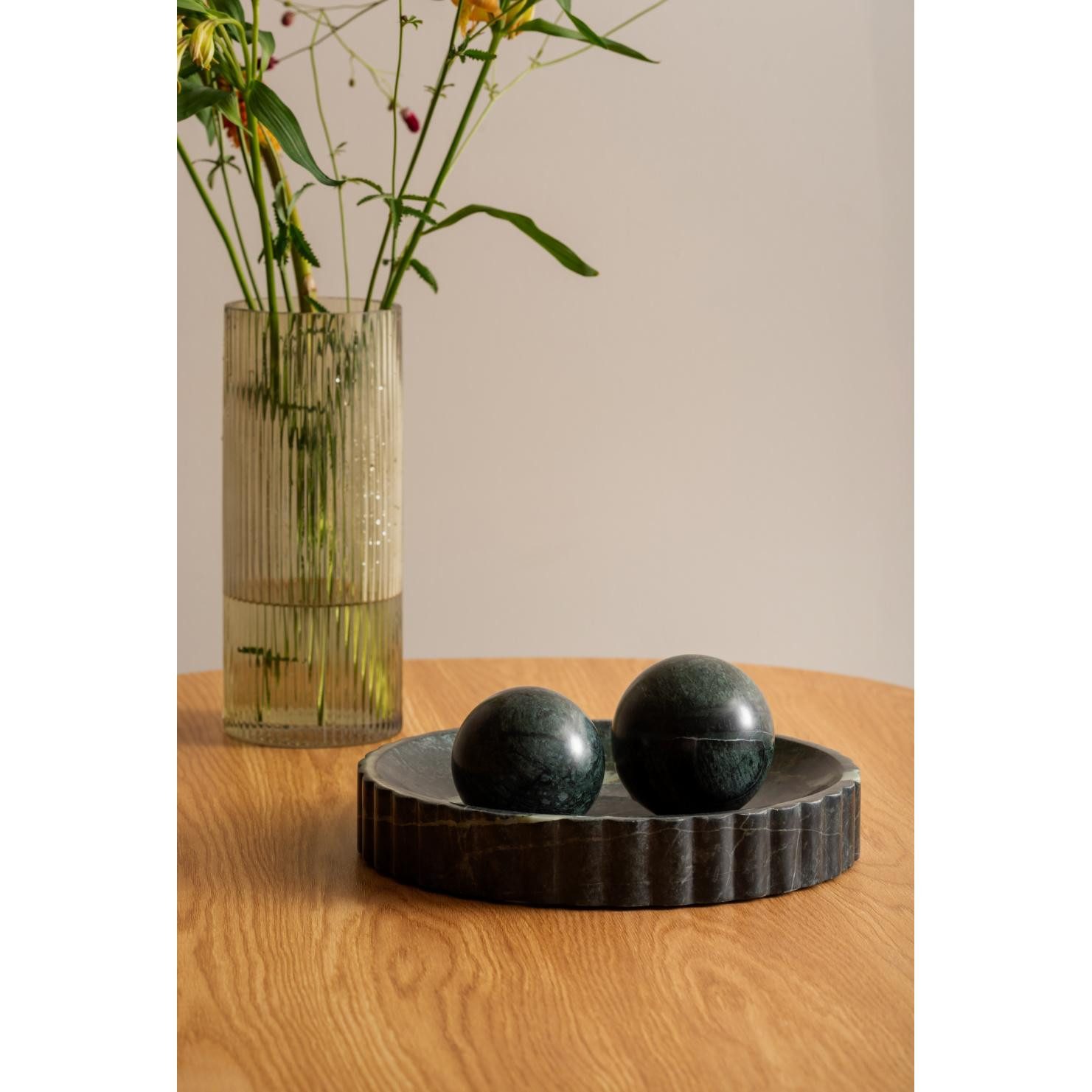 Present Time Dekoobjekt Statue Ball Dark Green (Large)