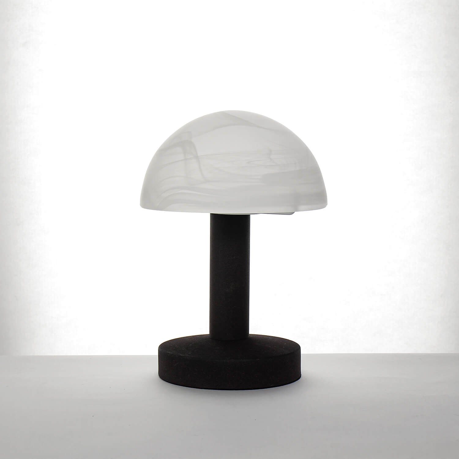 Licht-Erlebnisse Nachttischlampe CORETHA, ohne Leuchtmittel, Nachttischleuchte Touch E14 21 cm Weiß Glas Metall Beleuchtung