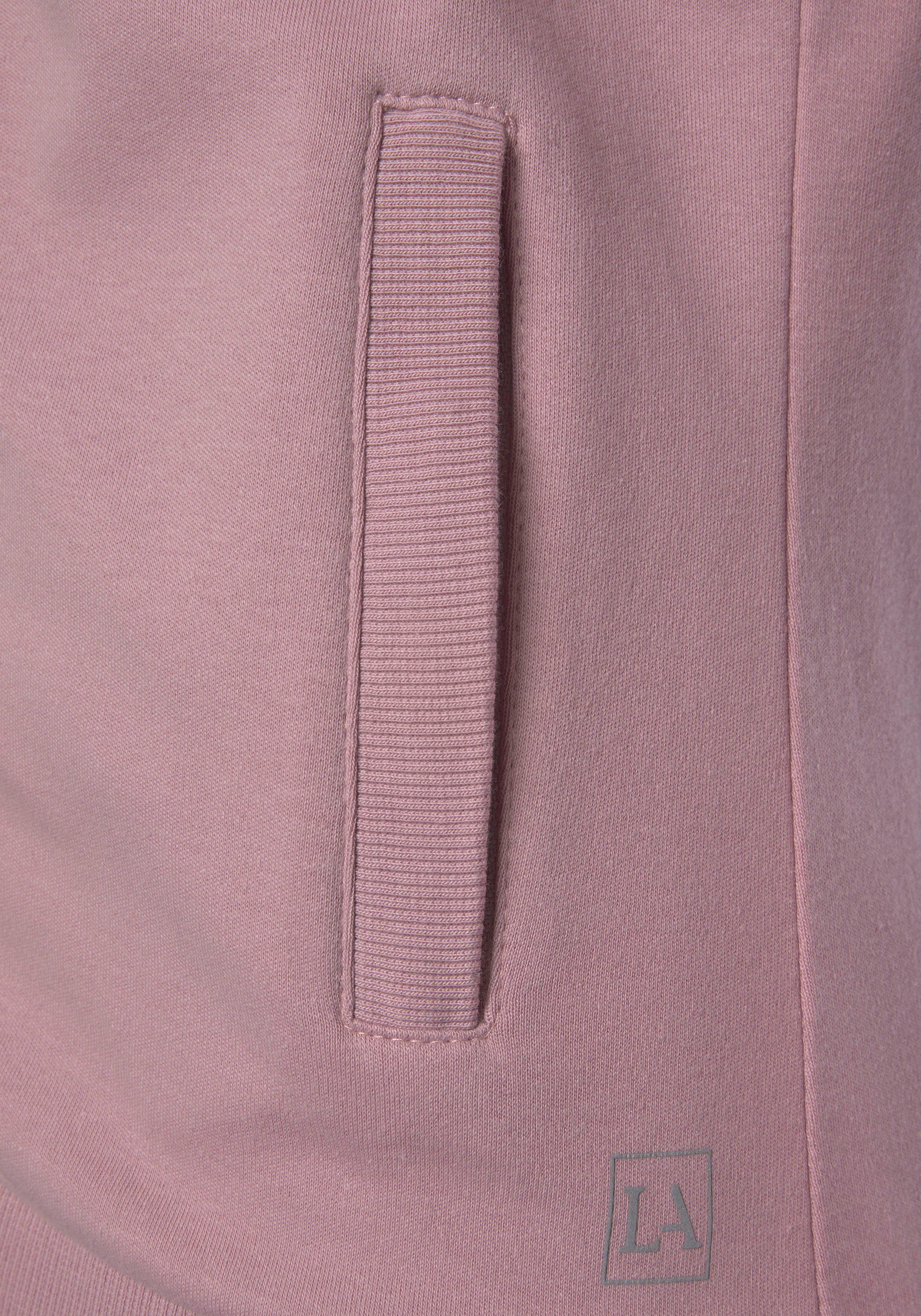 LASCANA ACTIVE Trainingsjacke mit Logo Tape an den Ärmeln