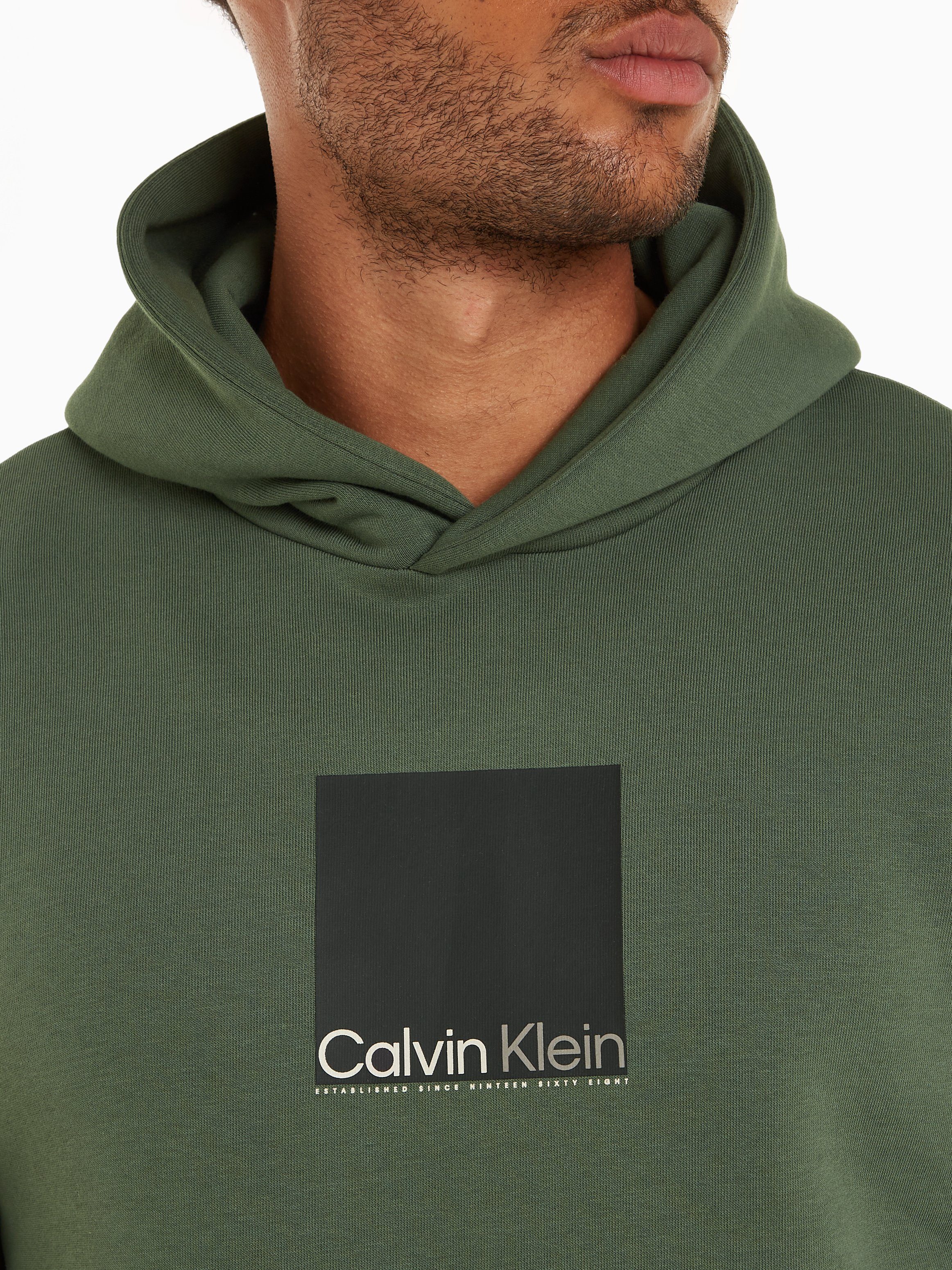 Calvin Klein Kapuzensweatshirt HOODIE SQUARE Thyme Markenlabel mit LOGO