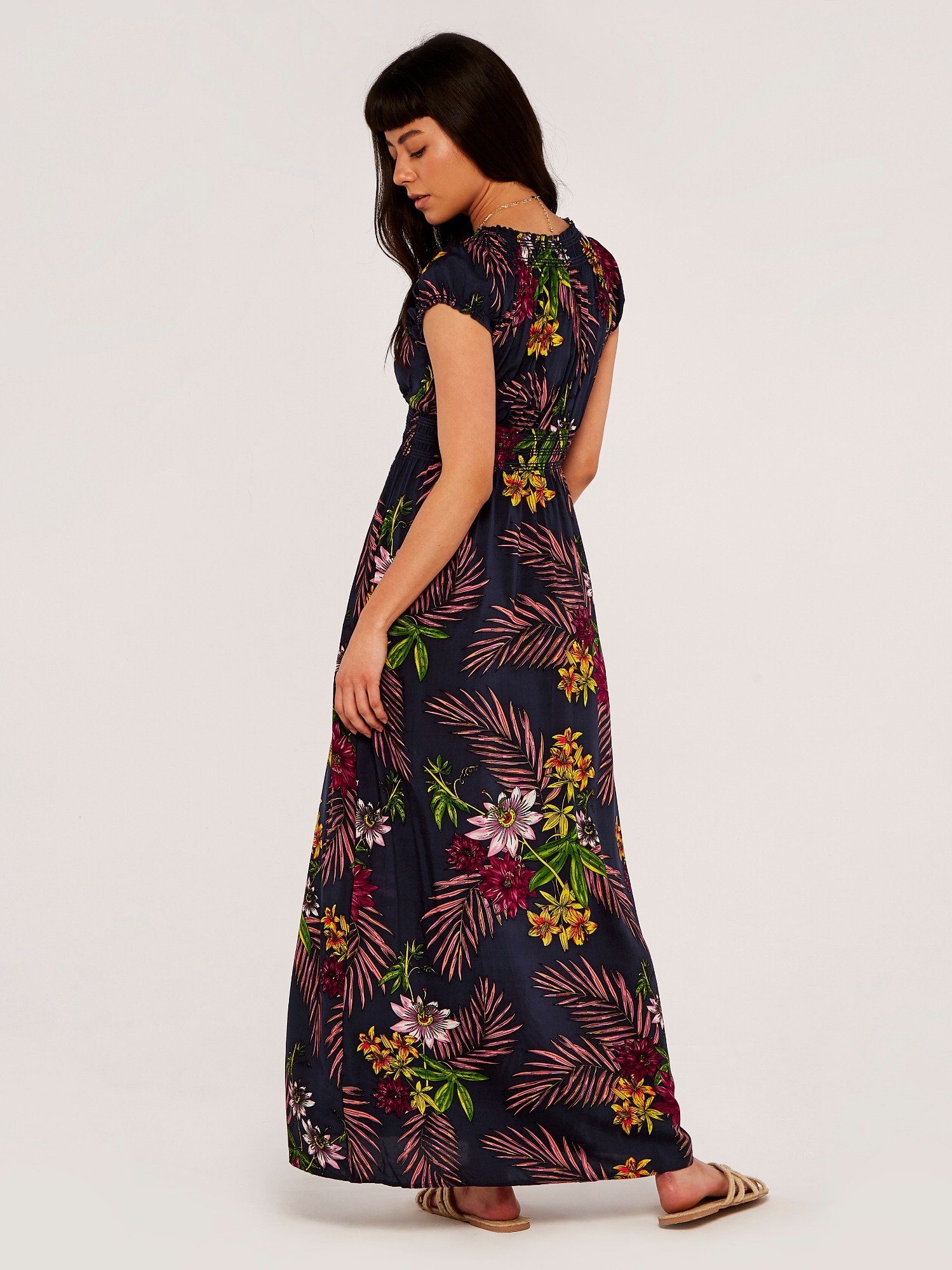 Apricot Maxikleid Maxikleid (1-tlg) mit Smockband günstig online kaufen